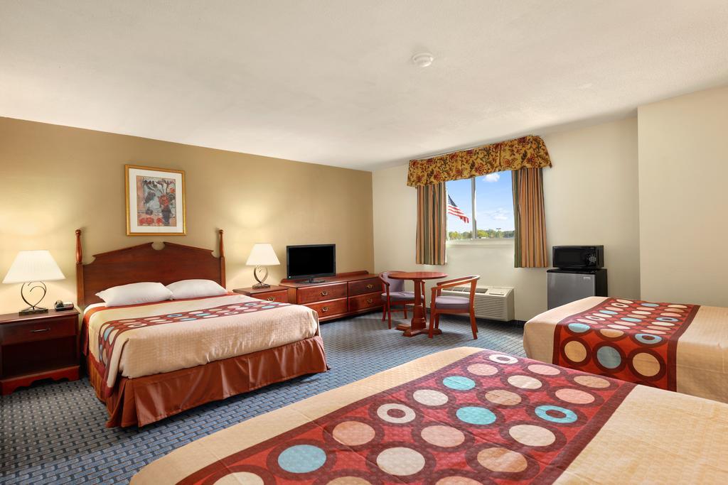 FairBridge Inn Express Buffalo Airport / Williamsville