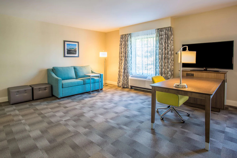 Hampton Inn & Suites Yonkers - Westchester