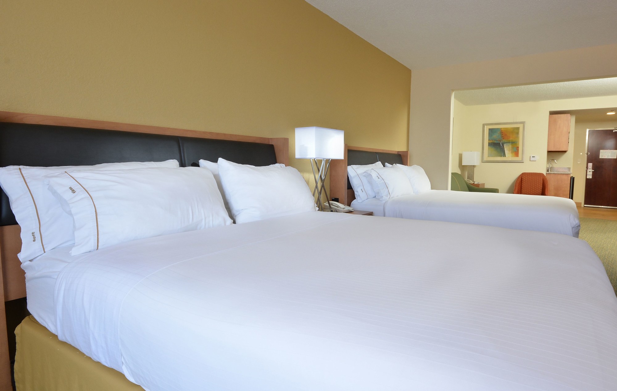 Holiday Inn Express & Suites High Point South