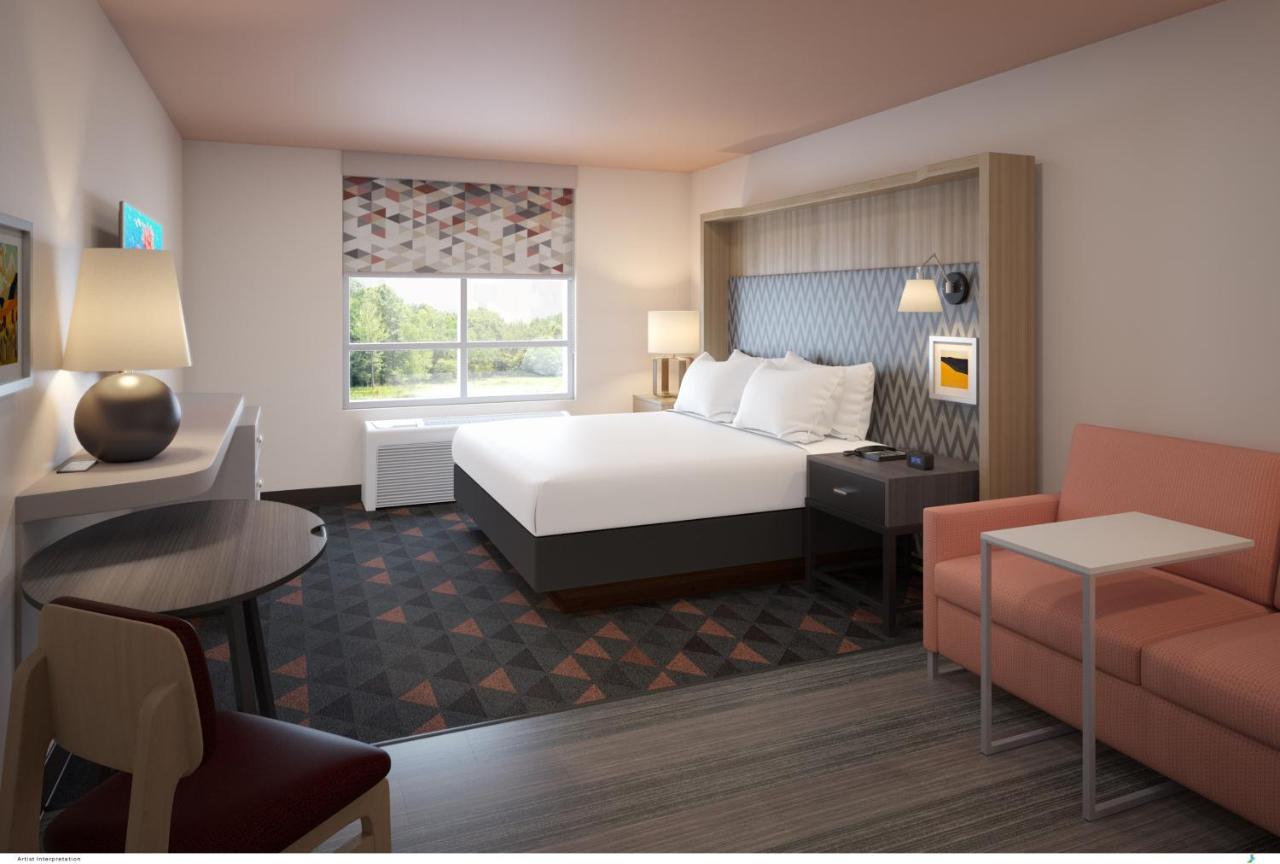 Holiday Inn Hotel & Suites Arden - Asheville Airport