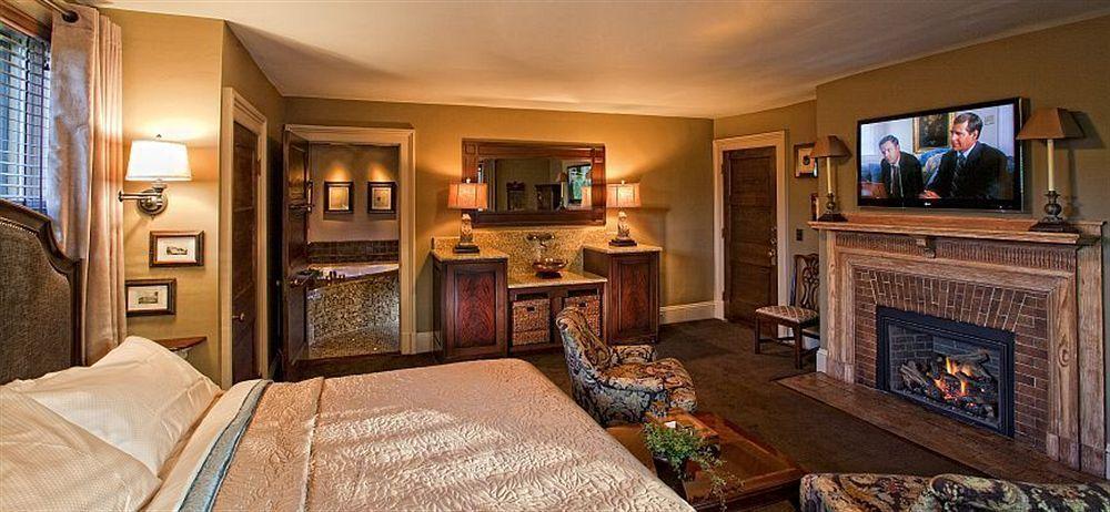 1900 Inn on Montford