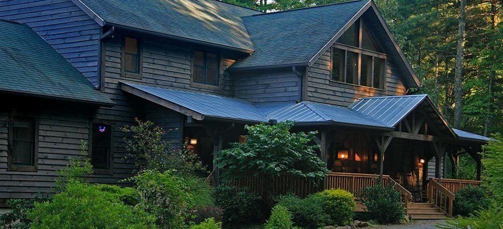 Bent Creek Lodge Bed & Breakfast