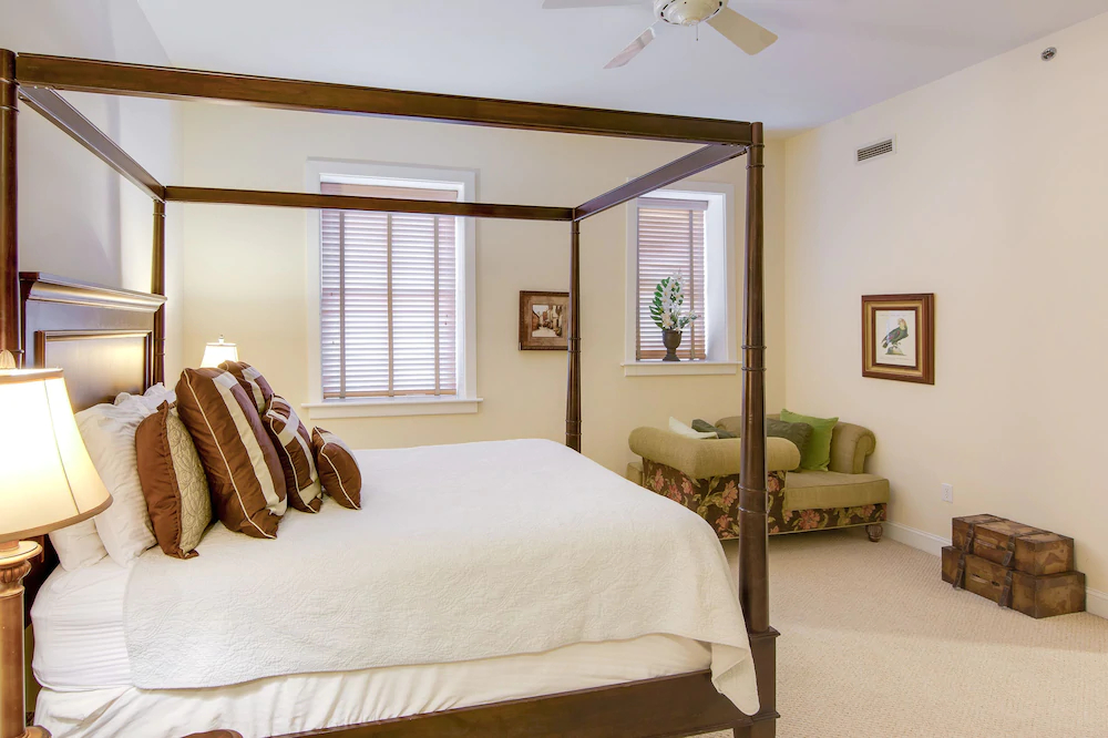 FPosh the Boutique Hotel