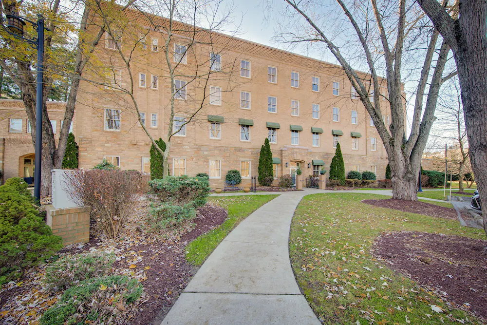 FPosh the Boutique Hotel