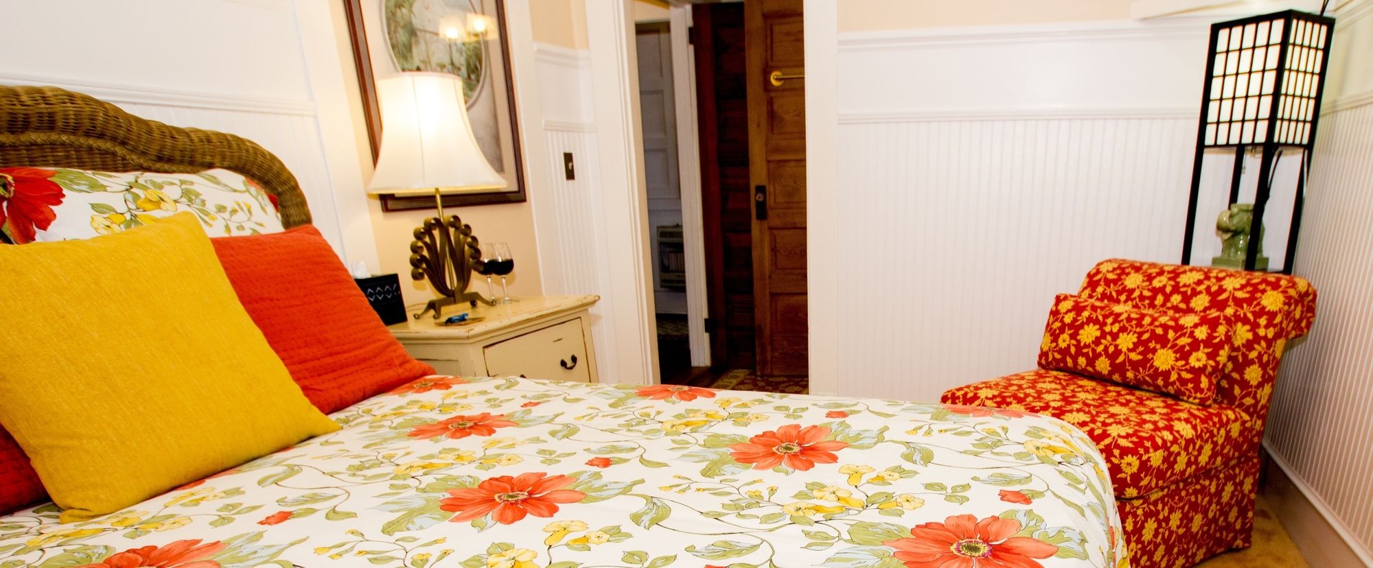 Hill House Bed & Breakfast Inn