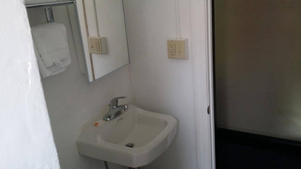 Rock Haven Terrace Motel