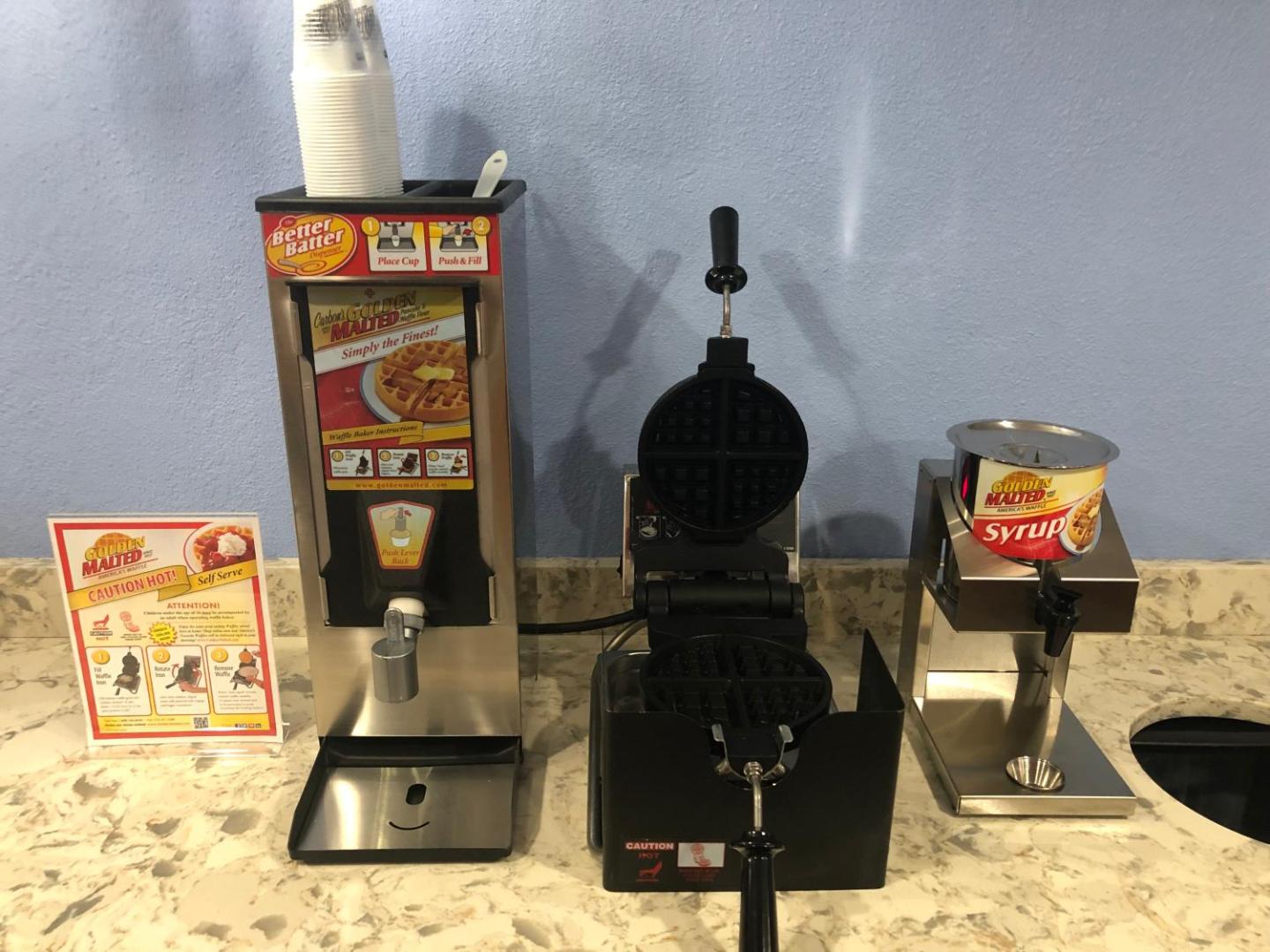 Super 8 by Wyndham Asheville/Biltmore