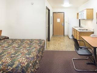 WoodSpring Suites Asheville