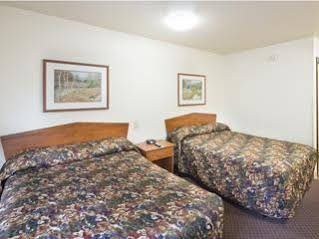 WoodSpring Suites Asheville