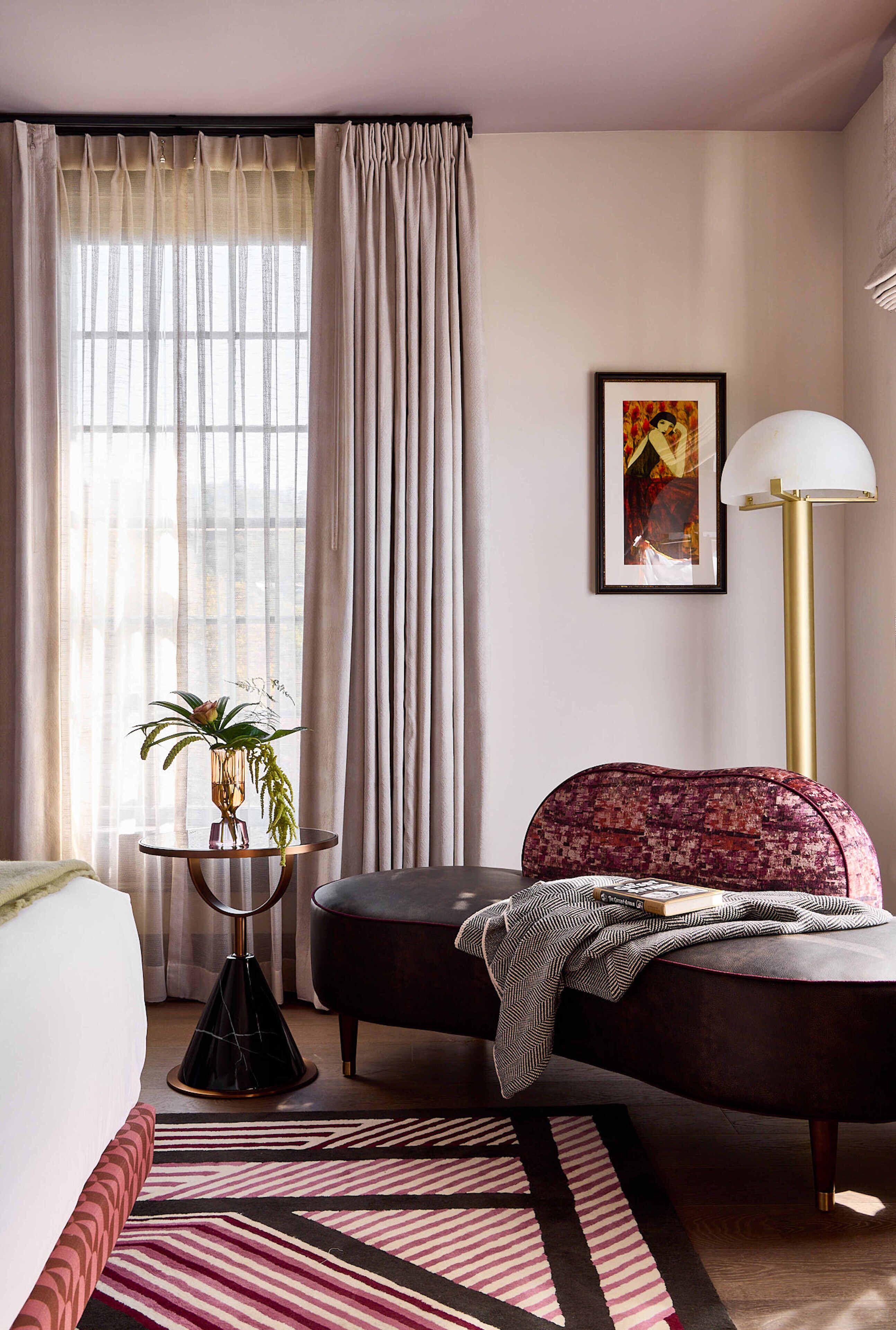 Zelda Dearest Hotel