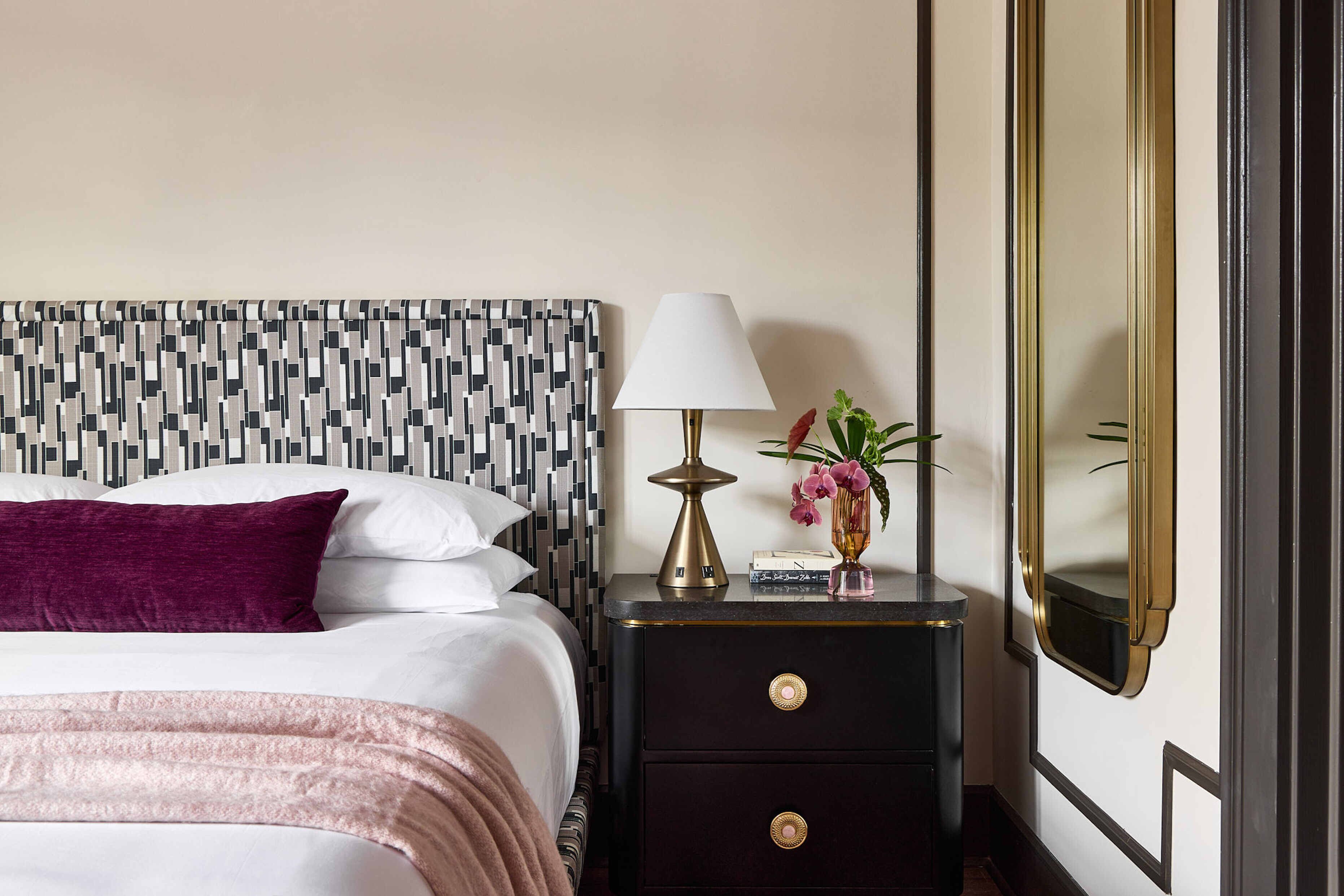 Zelda Dearest Hotel