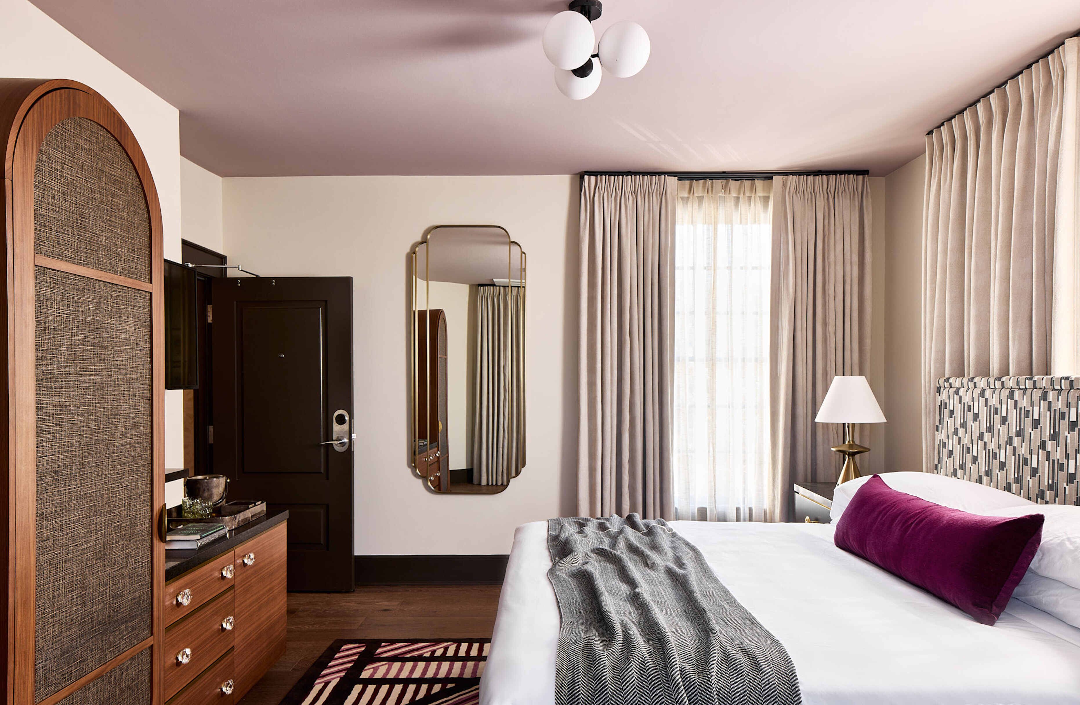 Zelda Dearest Hotel