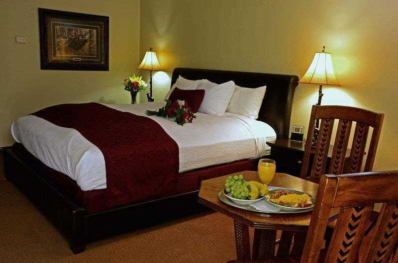 Best Western Mountain Lodge At Banner Elk
