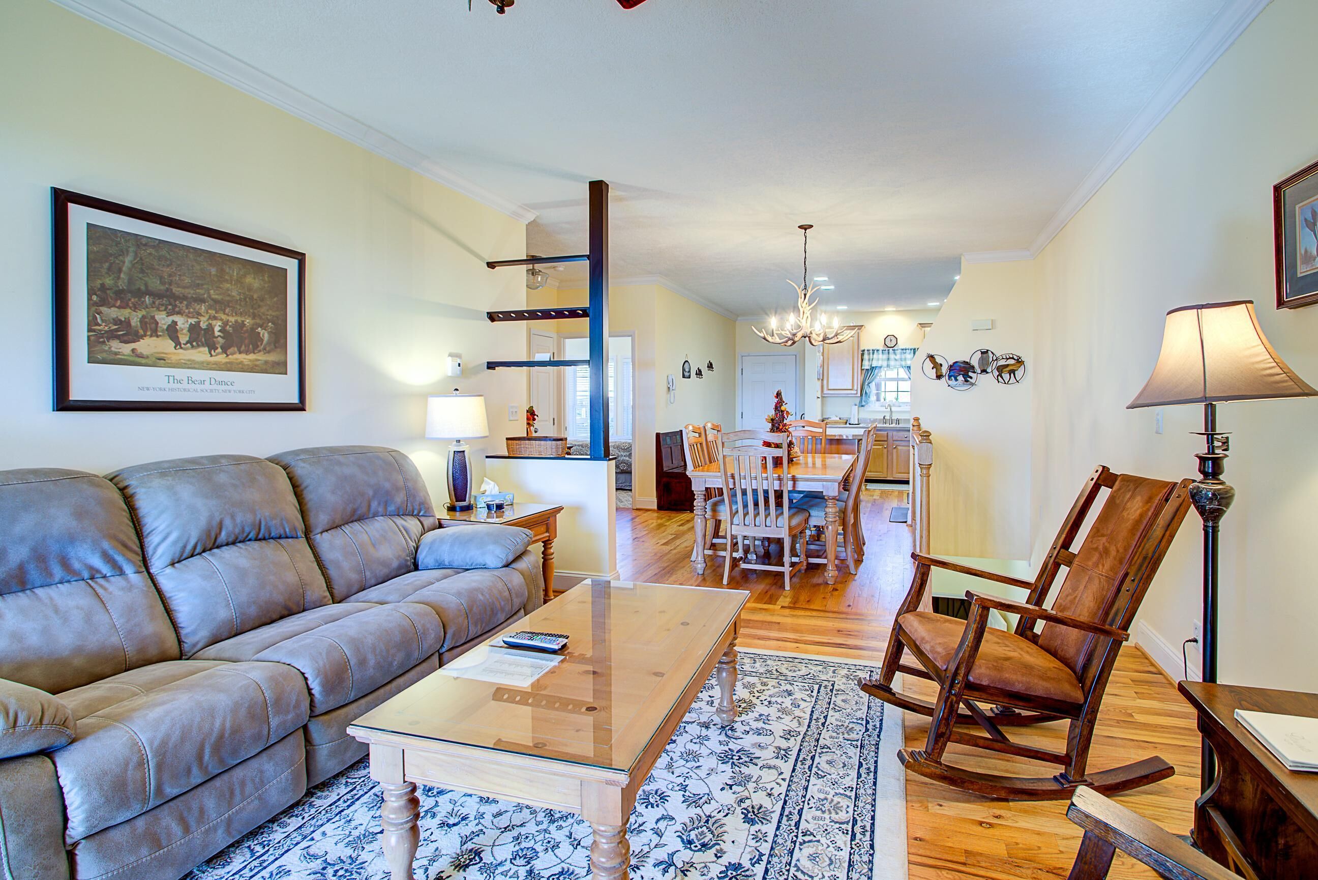 Klonteska Condominiums By VCI Real Estate Services