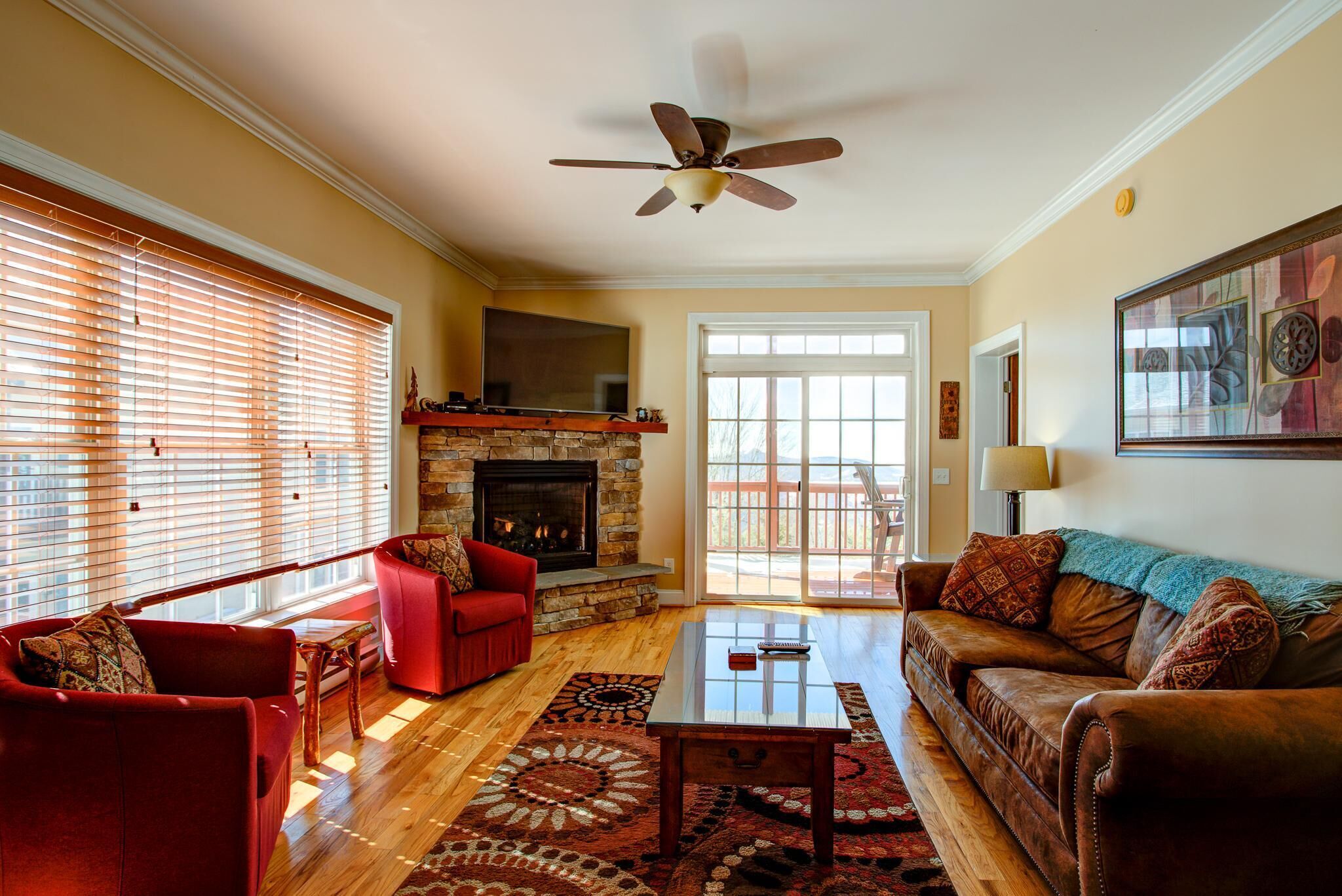 Klonteska Condominiums By VCI Real Estate Services