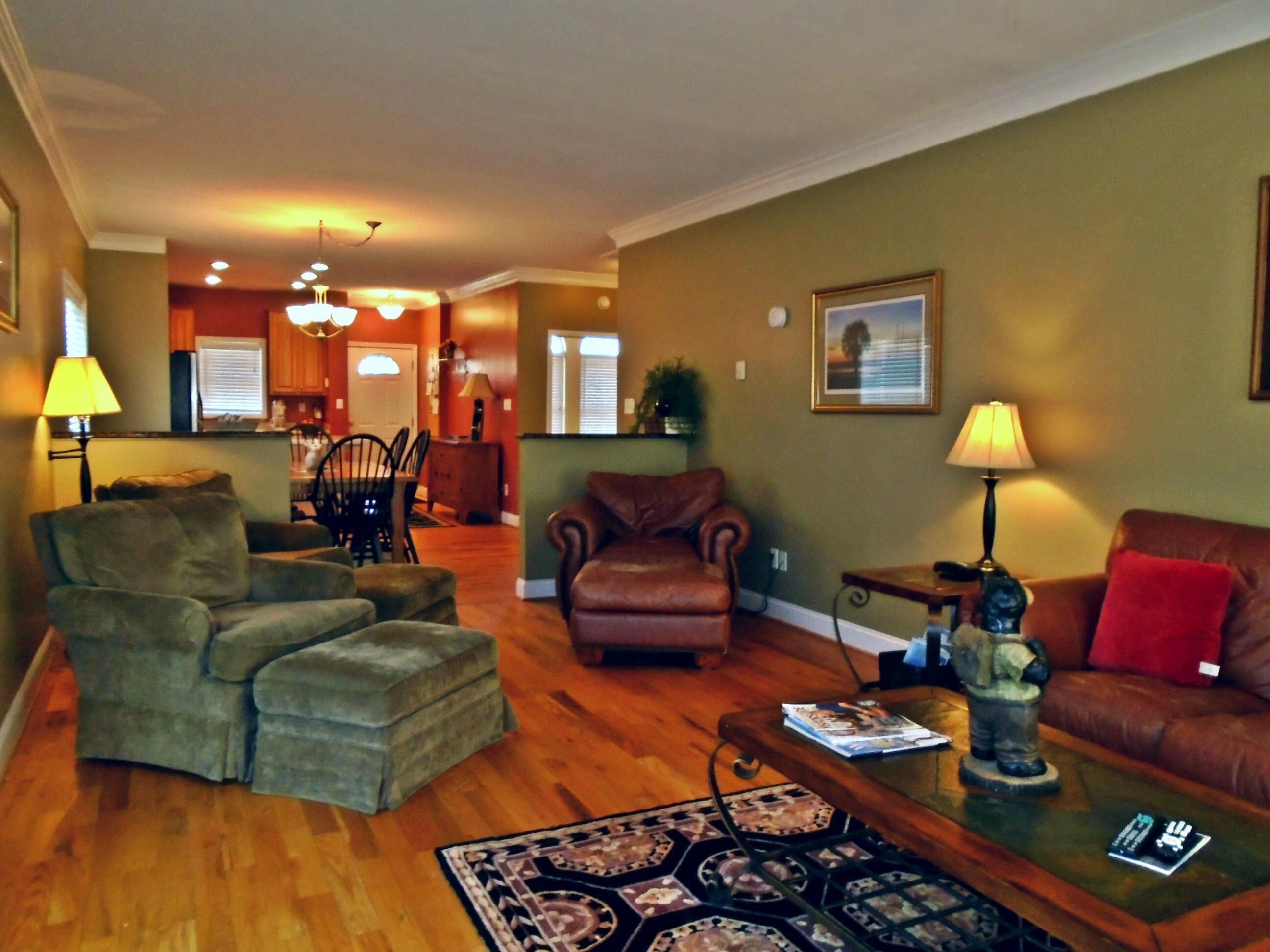 Klonteska Condominiums By VCI Real Estate Services