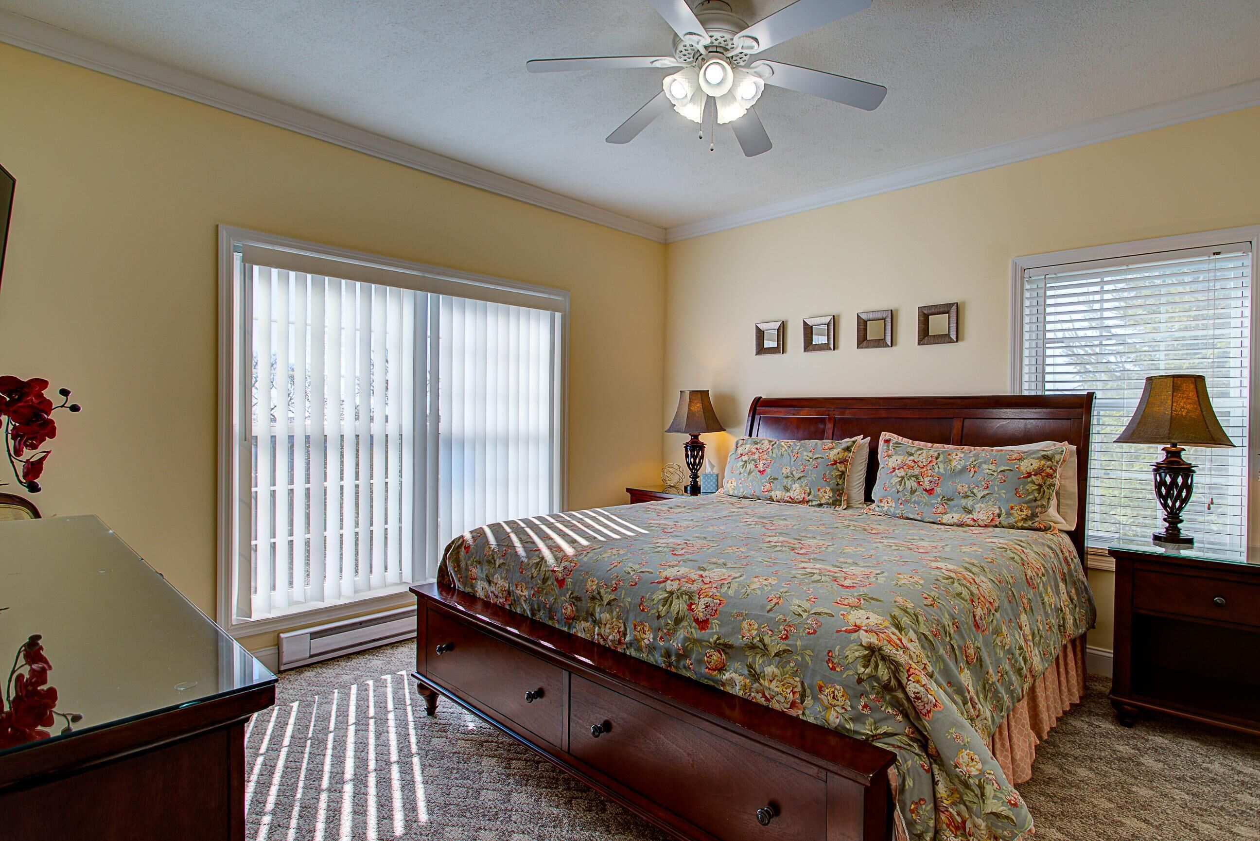 Klonteska Condominiums By VCI Real Estate Services