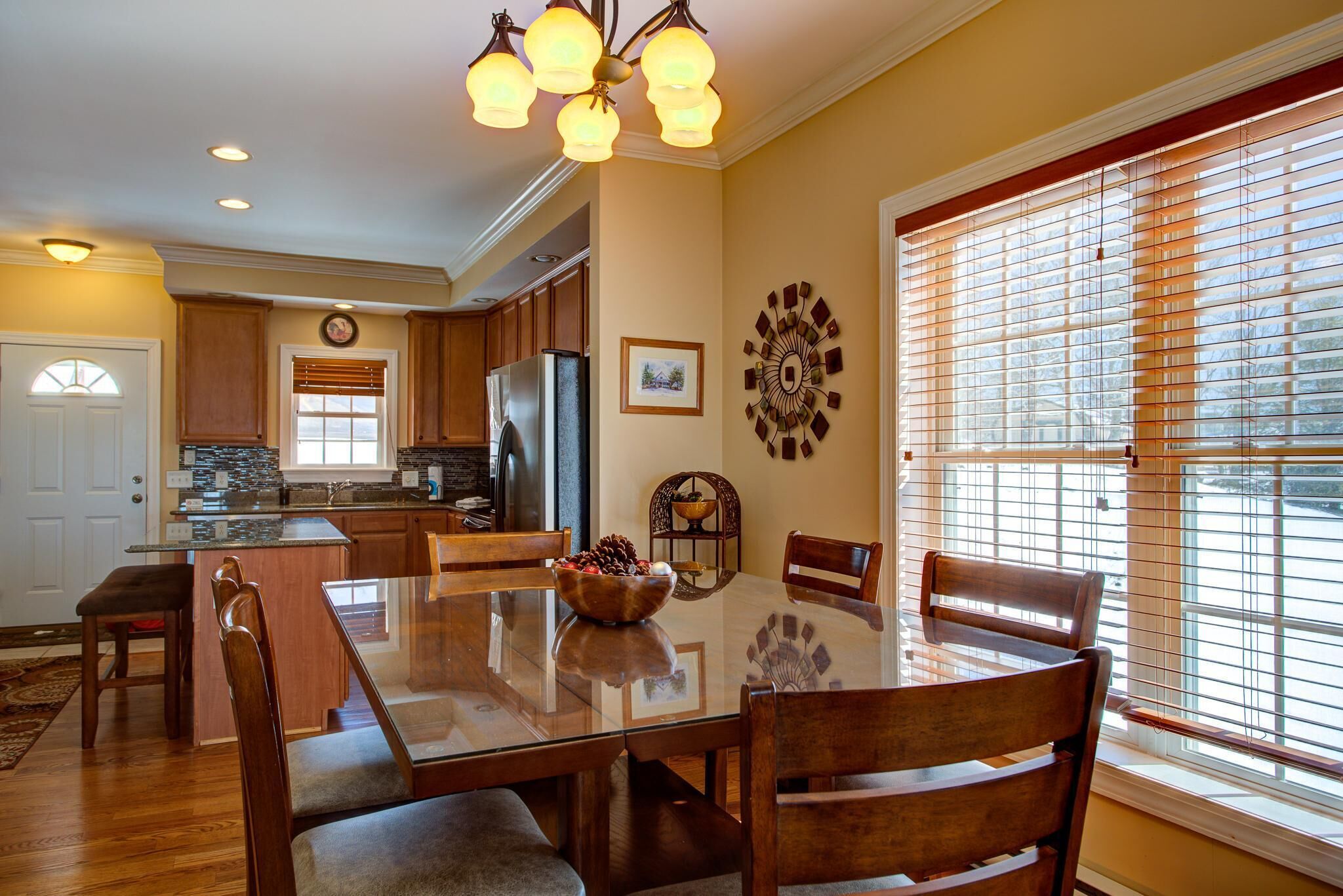 Klonteska Condominiums By VCI Real Estate Services