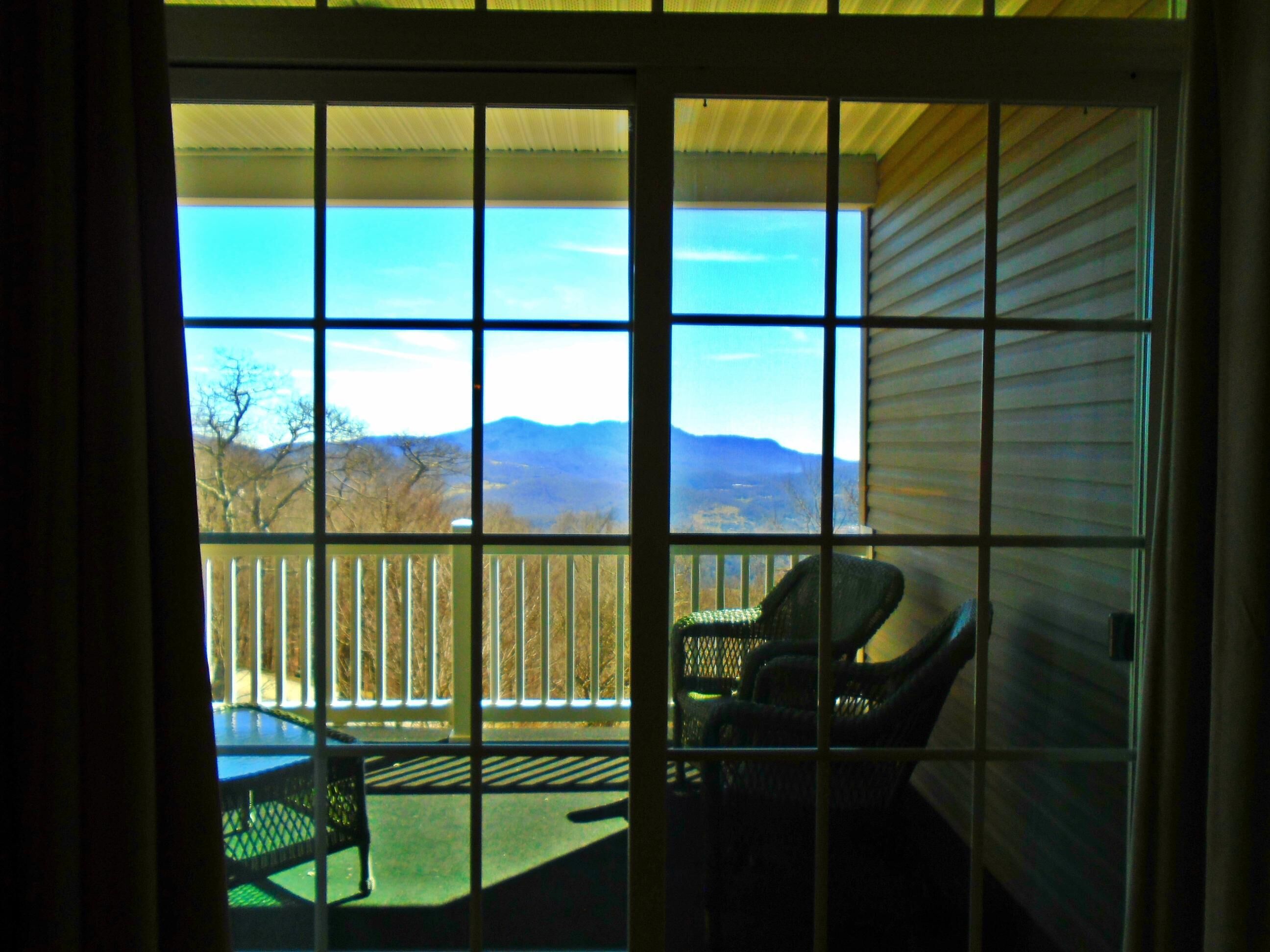 Klonteska Condominiums By VCI Real Estate Services