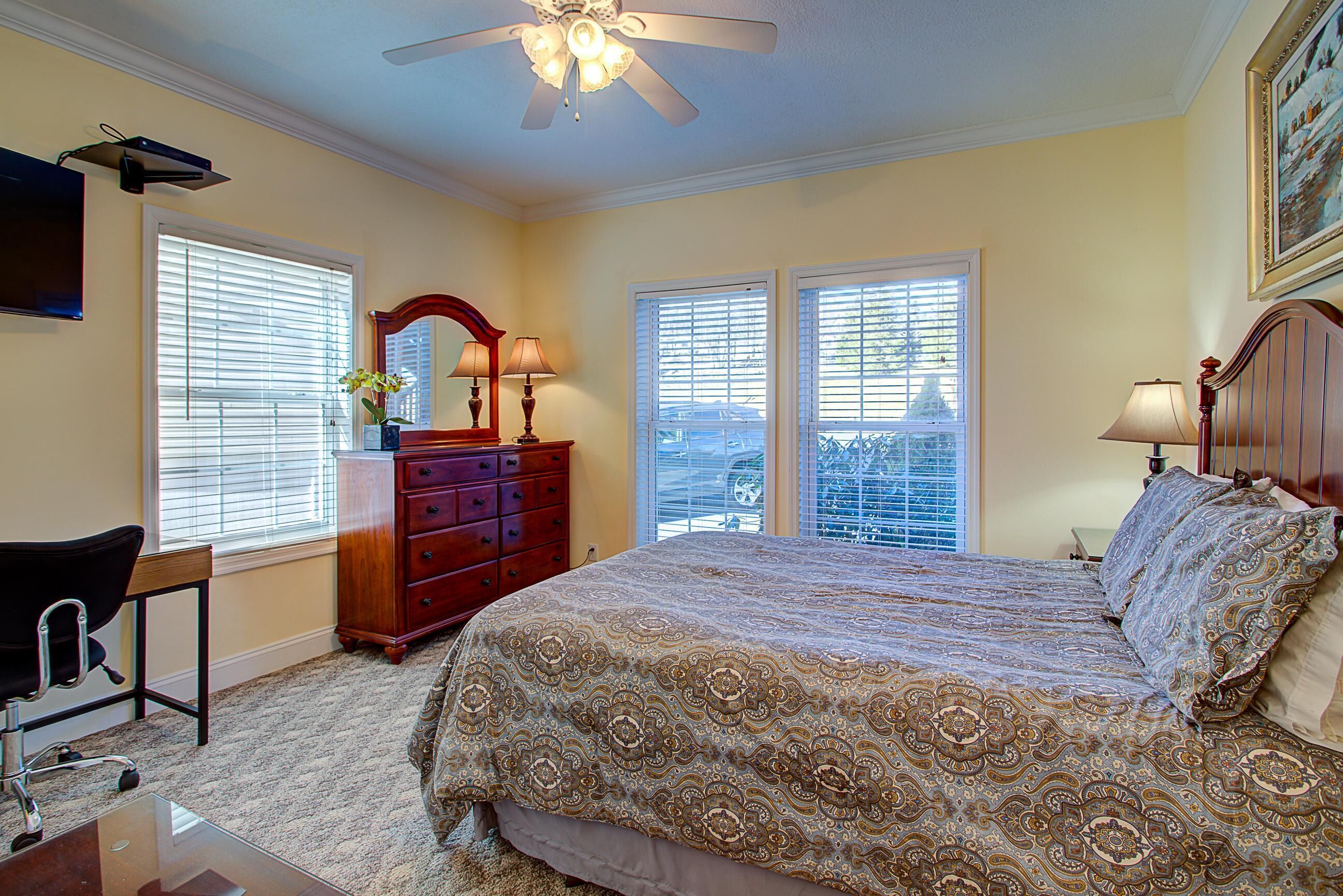 Klonteska Condominiums By VCI Real Estate Services