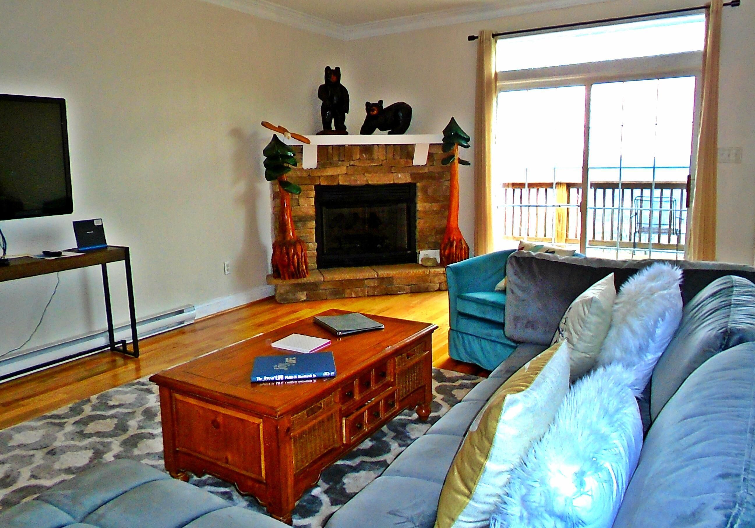 Klonteska Condominiums By VCI Real Estate Services