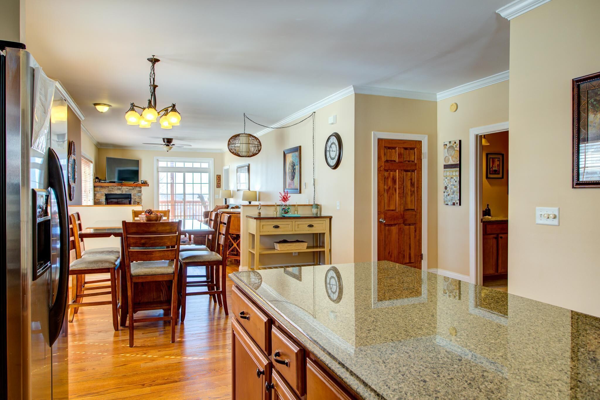 Klonteska Condominiums By VCI Real Estate Services