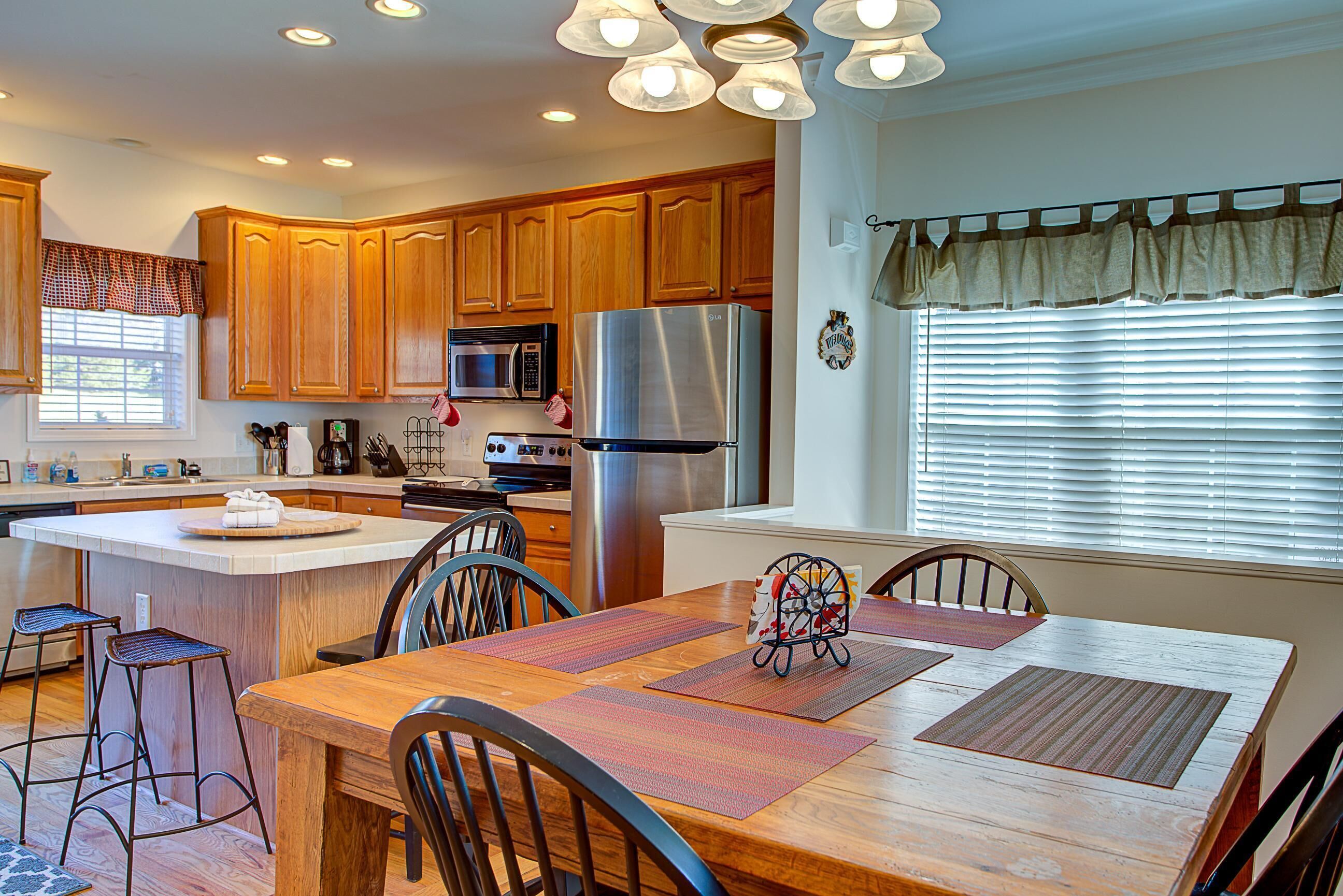 Klonteska Condominiums By VCI Real Estate Services