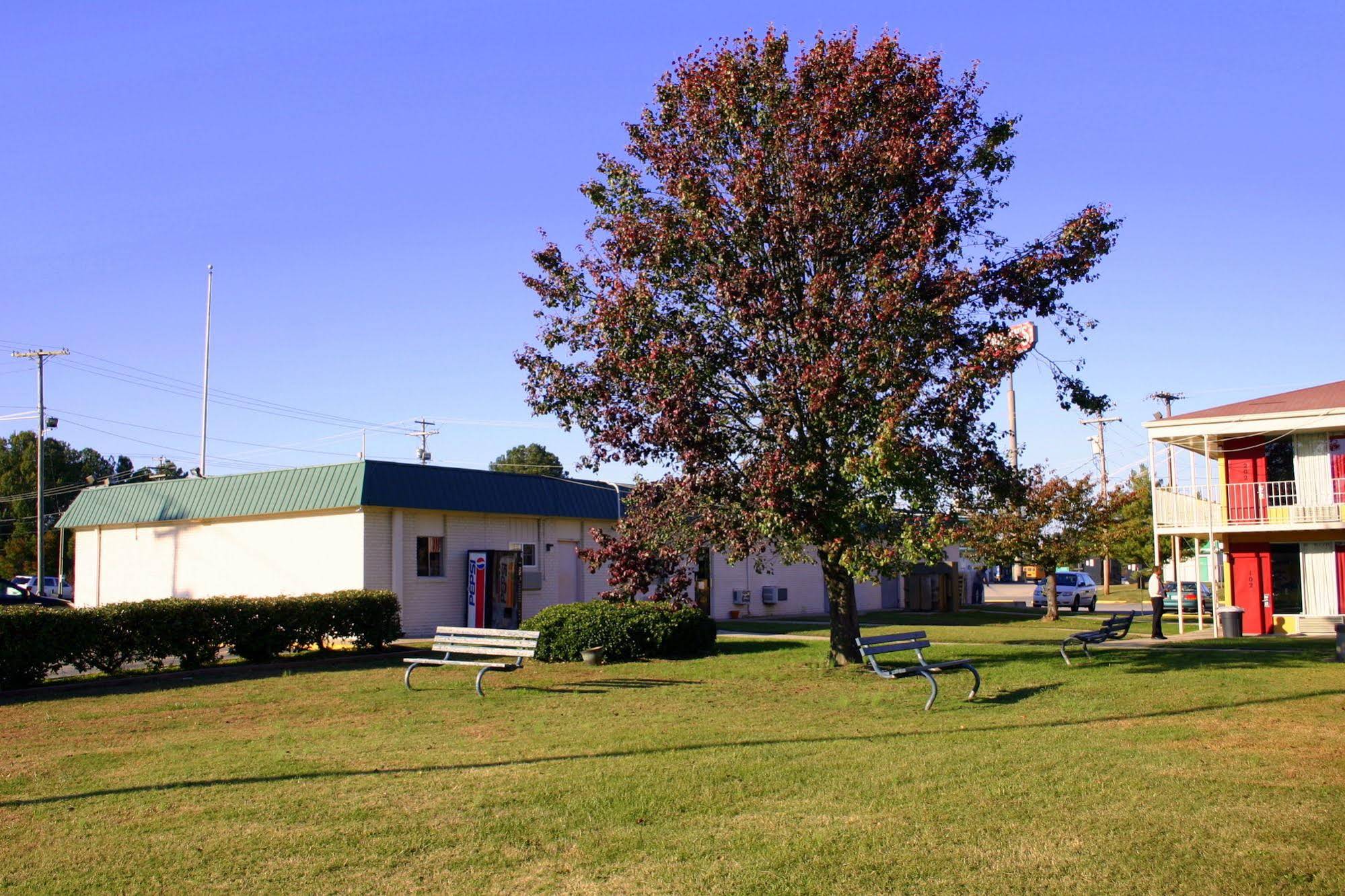 Ashburn Inn of GoldRock