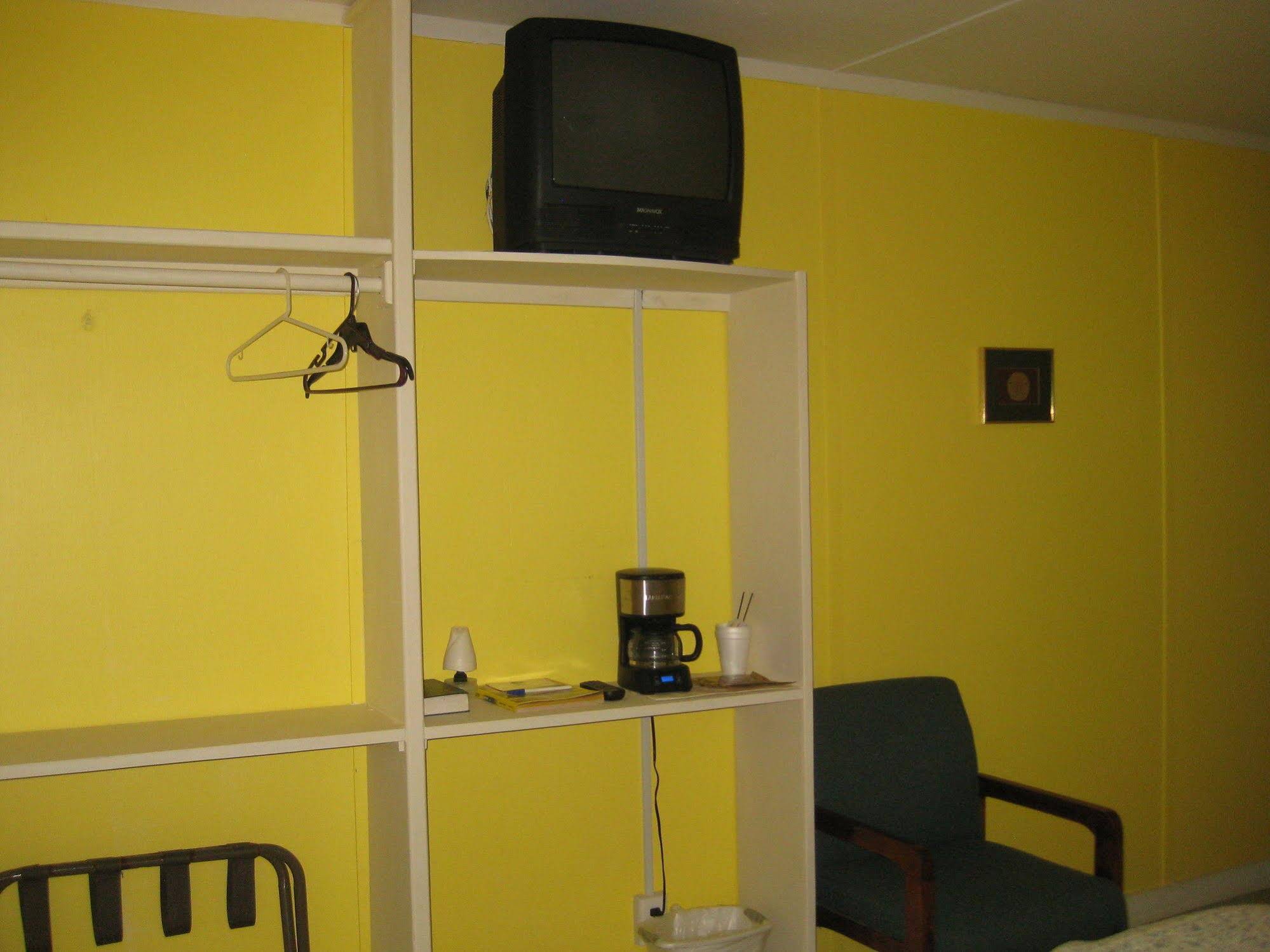 Core Creek Lodge