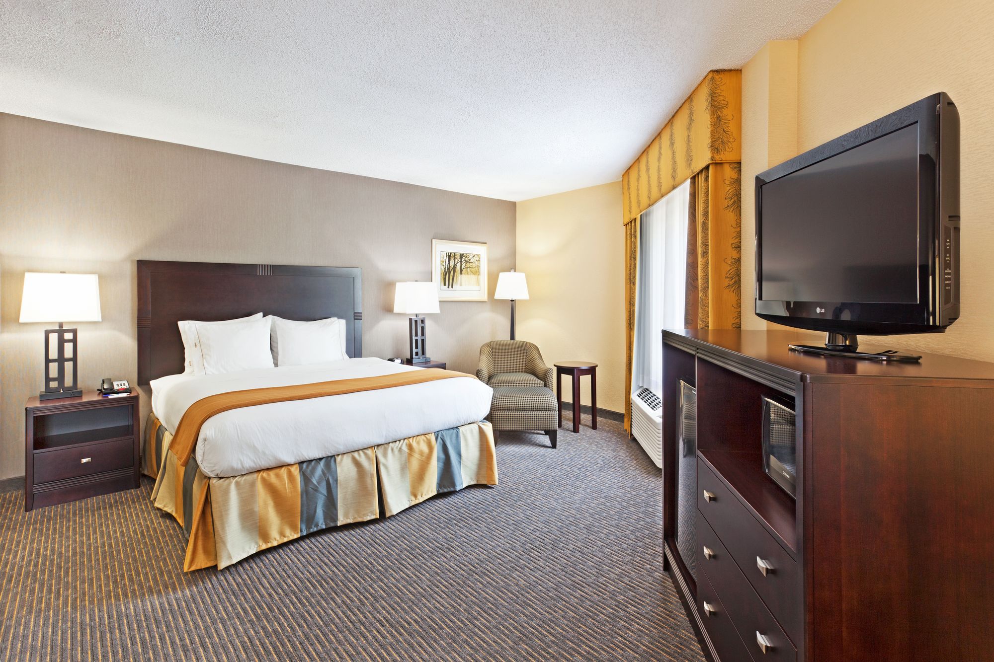Holiday Inn Express Blowing Rock South