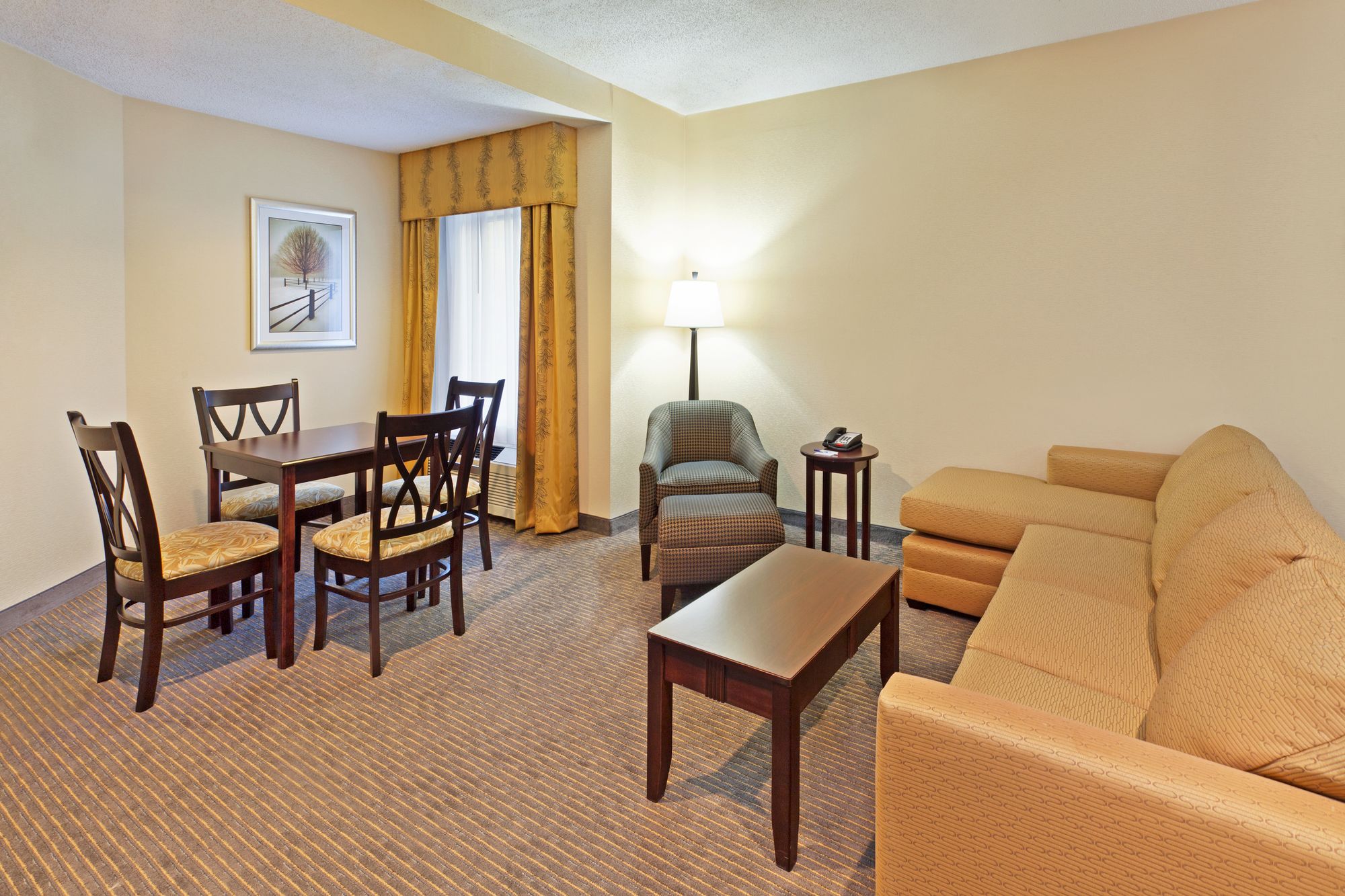 Holiday Inn Express Blowing Rock South