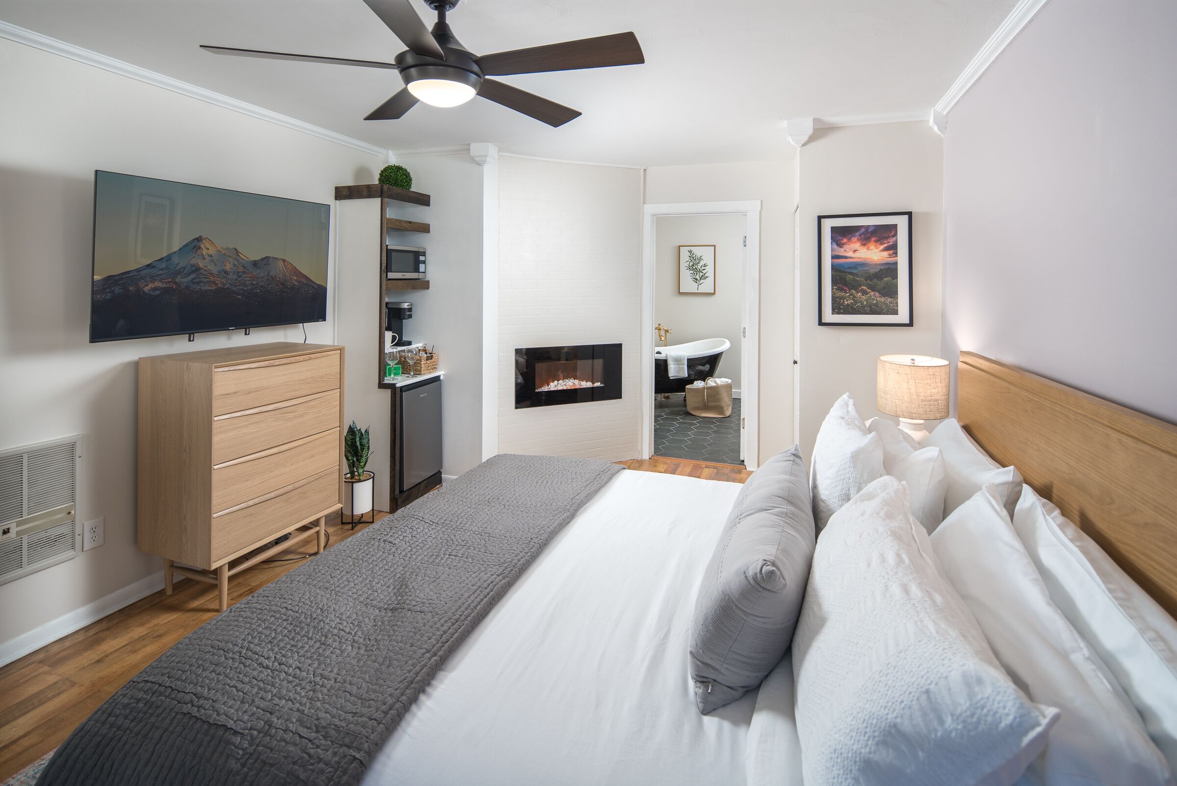 The Victorian Inn - Blowing Rock