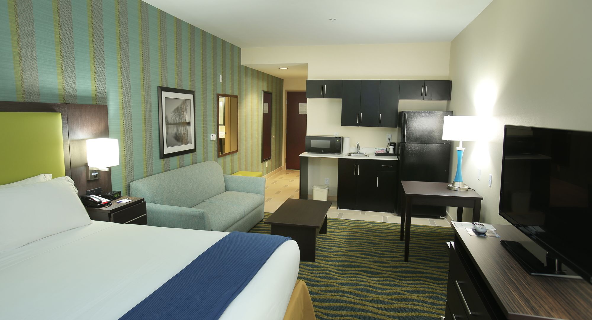 Holiday Inn Express & Suites Southport - Oak Island Area