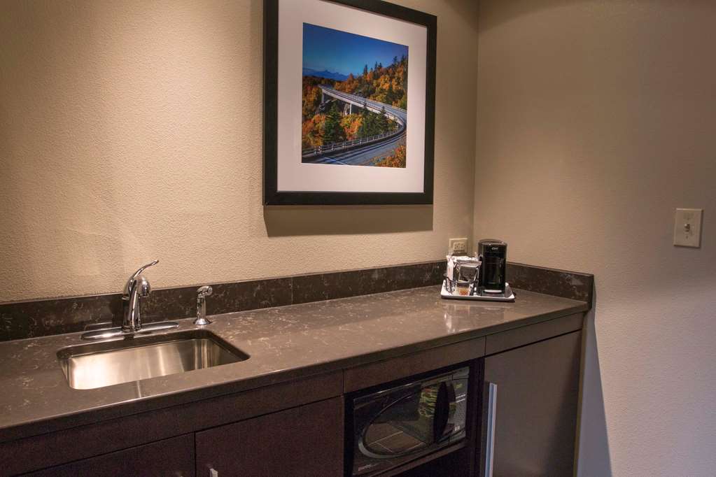 Hampton Inn & Suites Boone