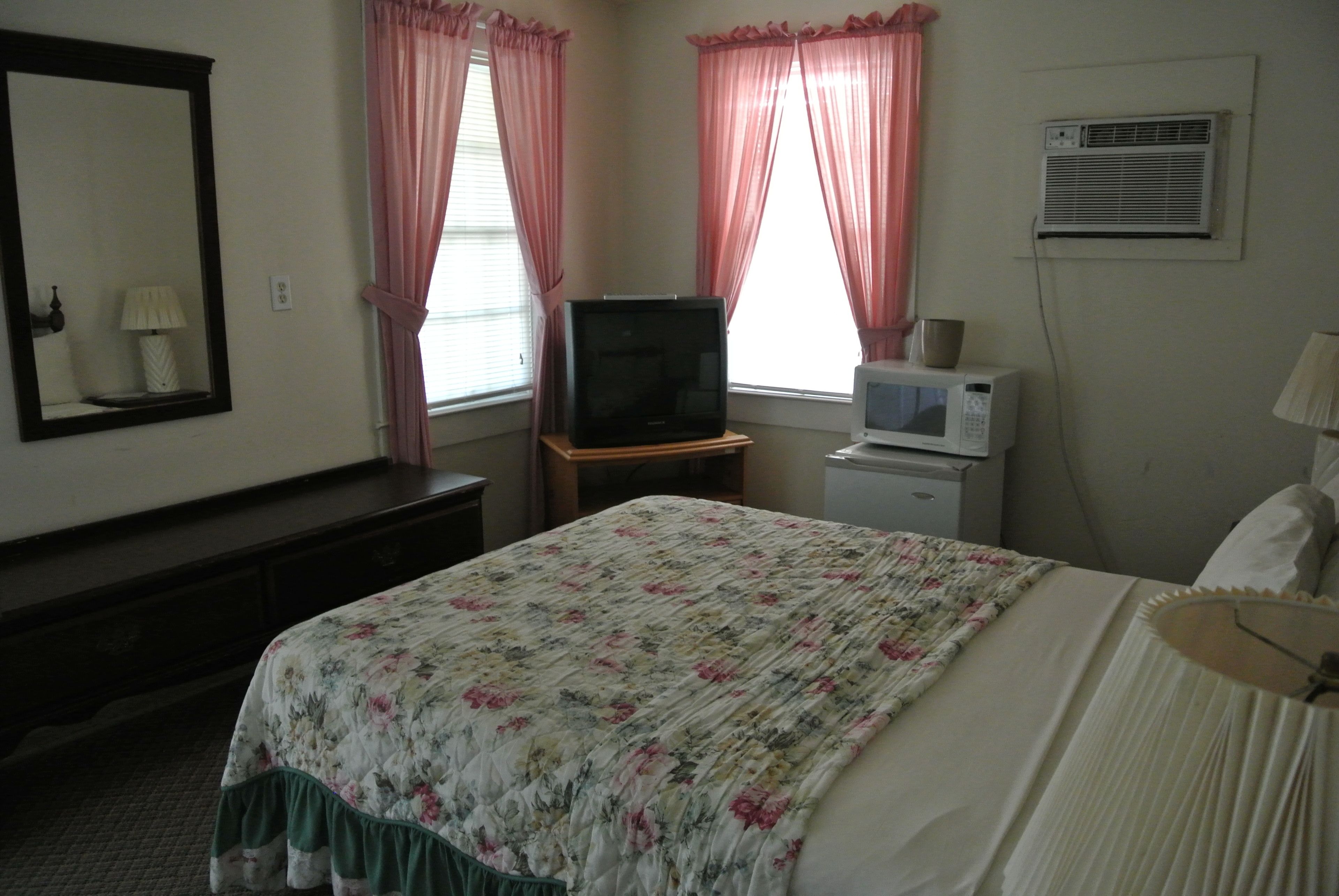 Rosewood Inn
