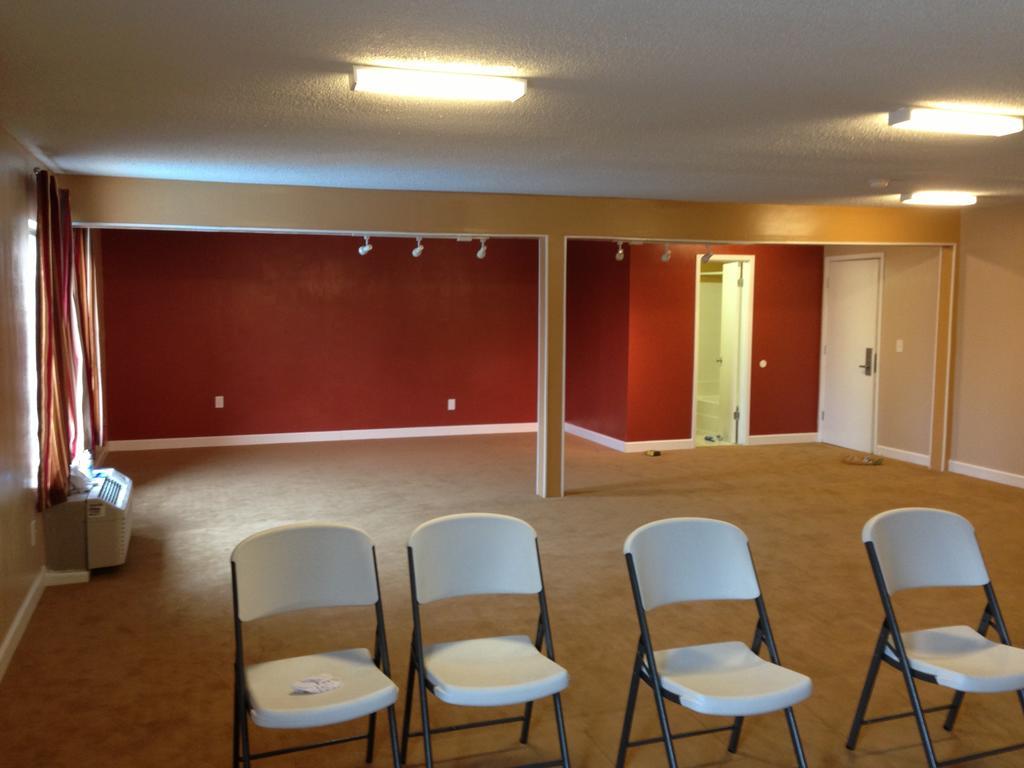 Econo Lodge Burlington I-40
