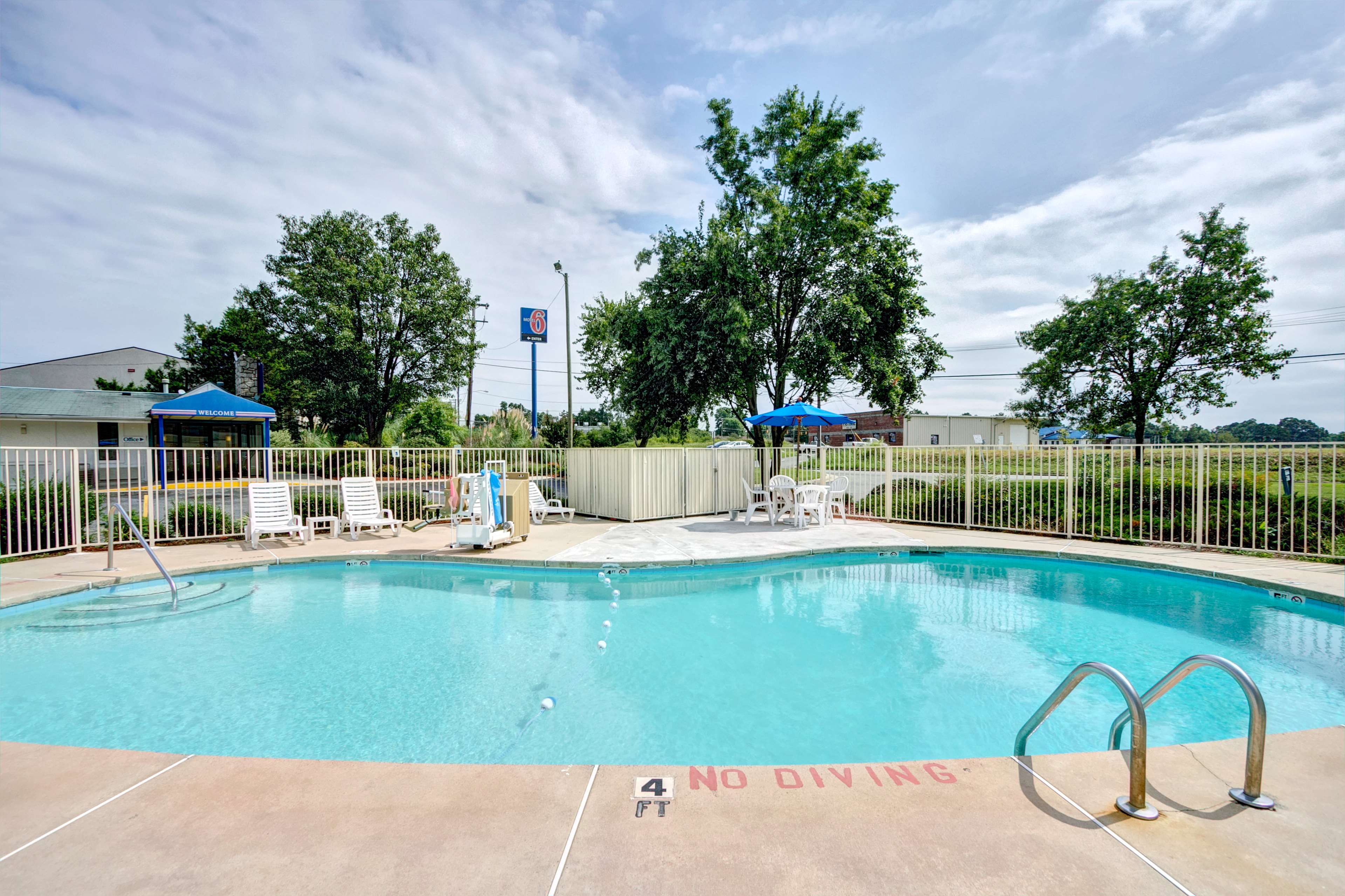 Knights Inn Burlington NC