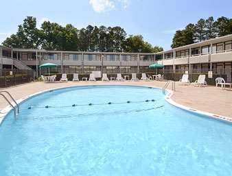 Ramada Hotel & Conference Center by Wyndham, Burlington