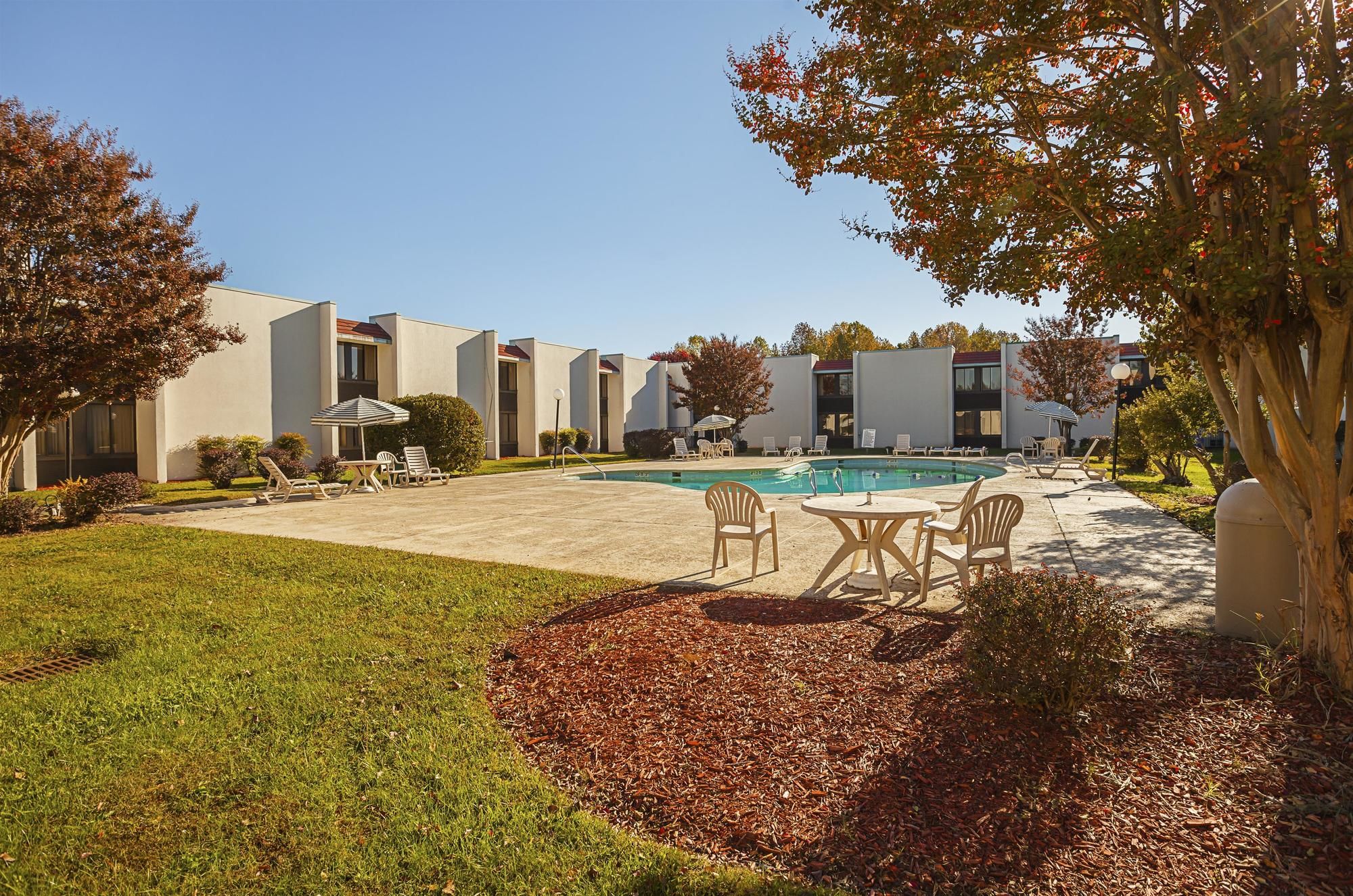 OYO Hotel Burlington South