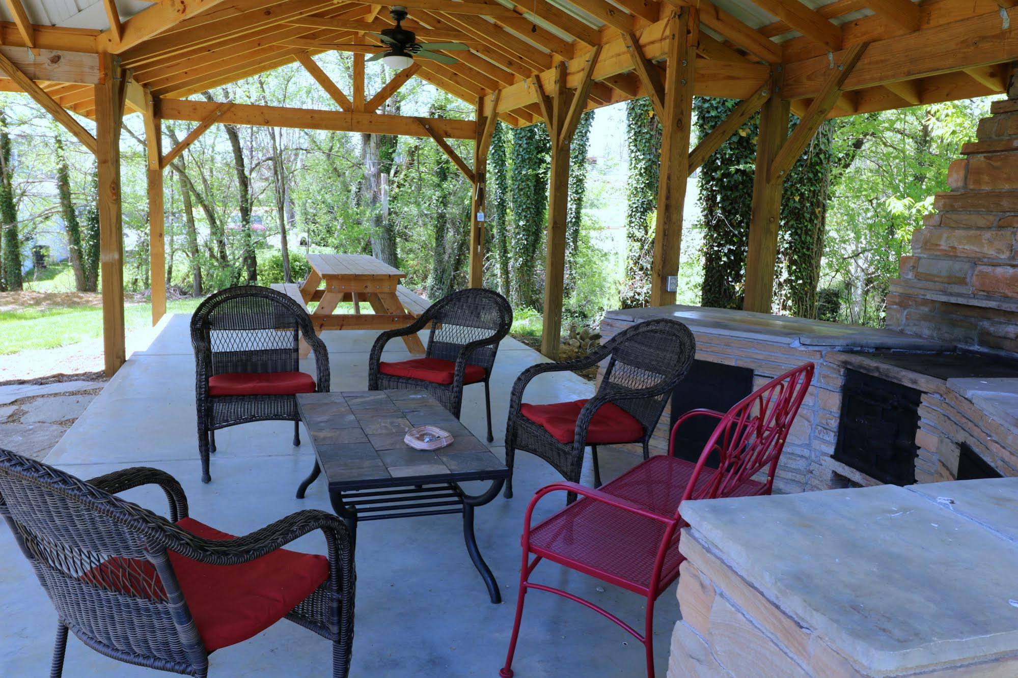 Carolina Country Inn