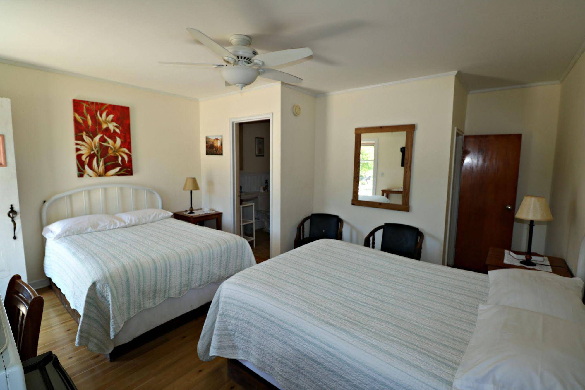 Carolina Country Inn