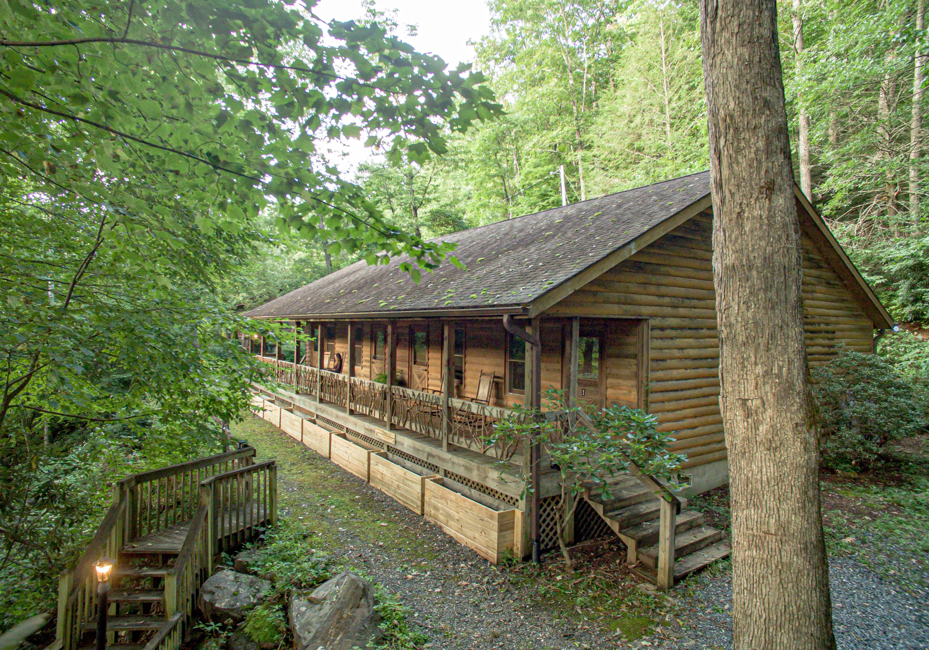 Mount Mitchell Eco Retreat