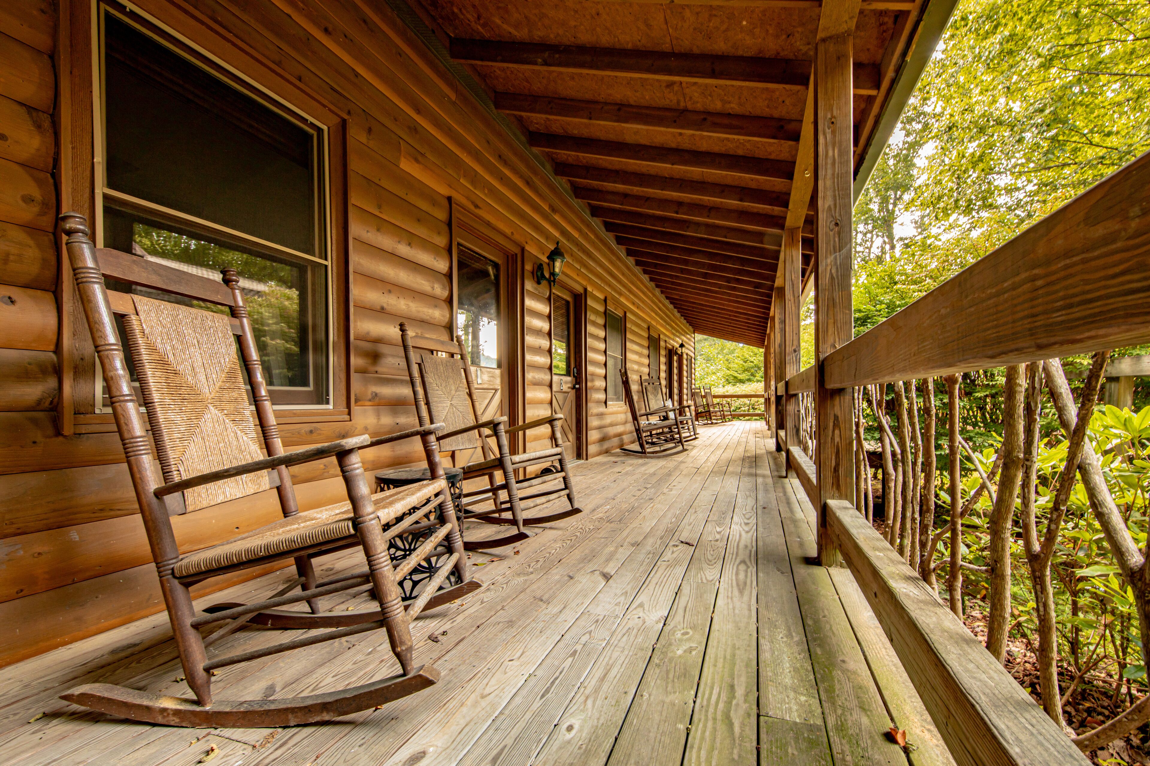 Mount Mitchell Eco Retreat