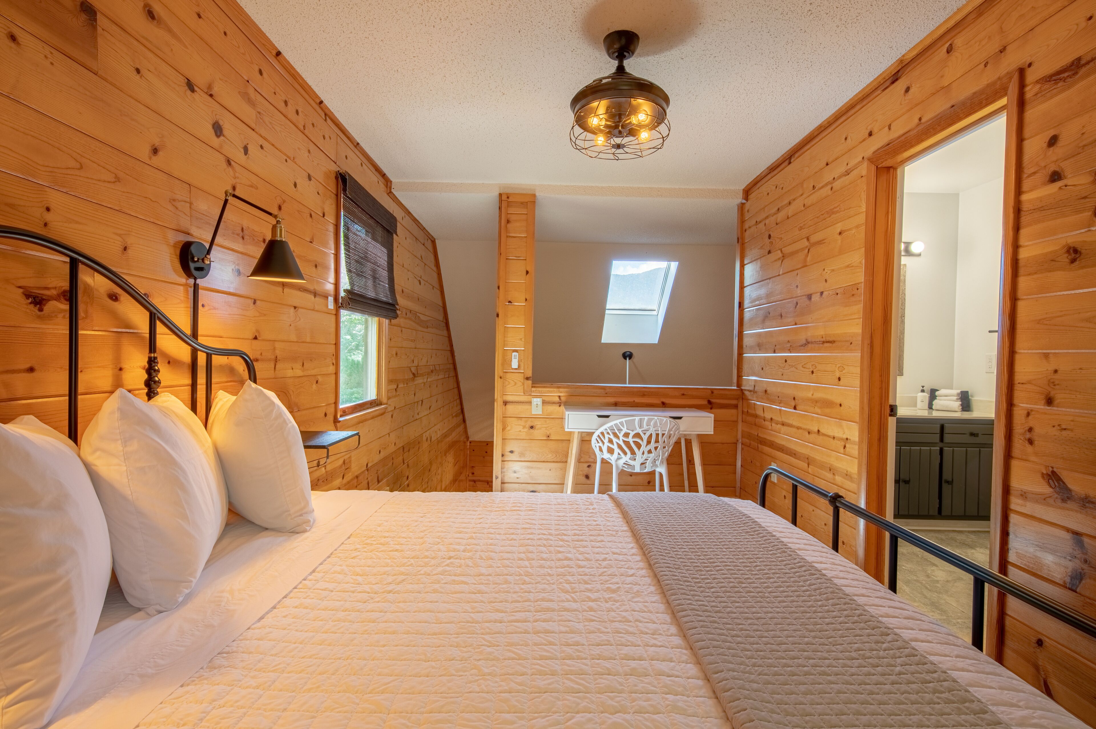 Mount Mitchell Eco Retreat