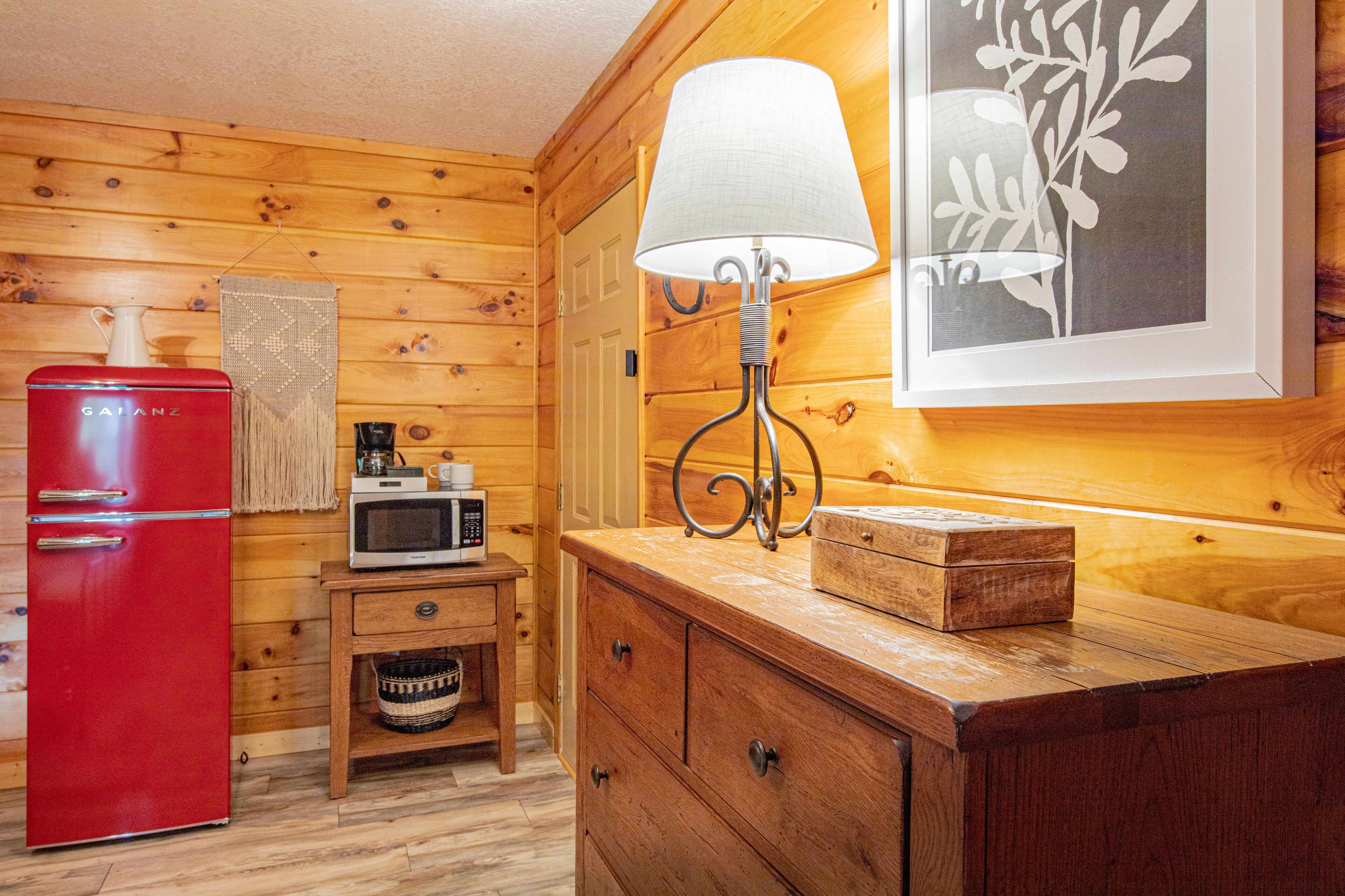 Mount Mitchell Eco Retreat