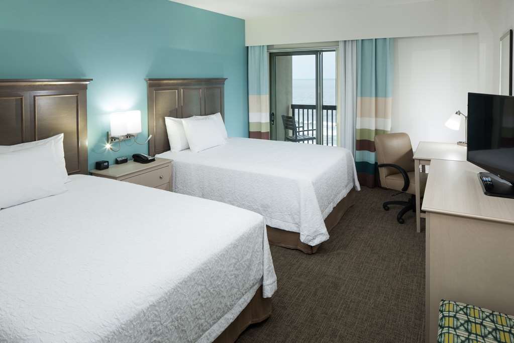 Hampton Inn & Suites Carolina Beach Oceanfront