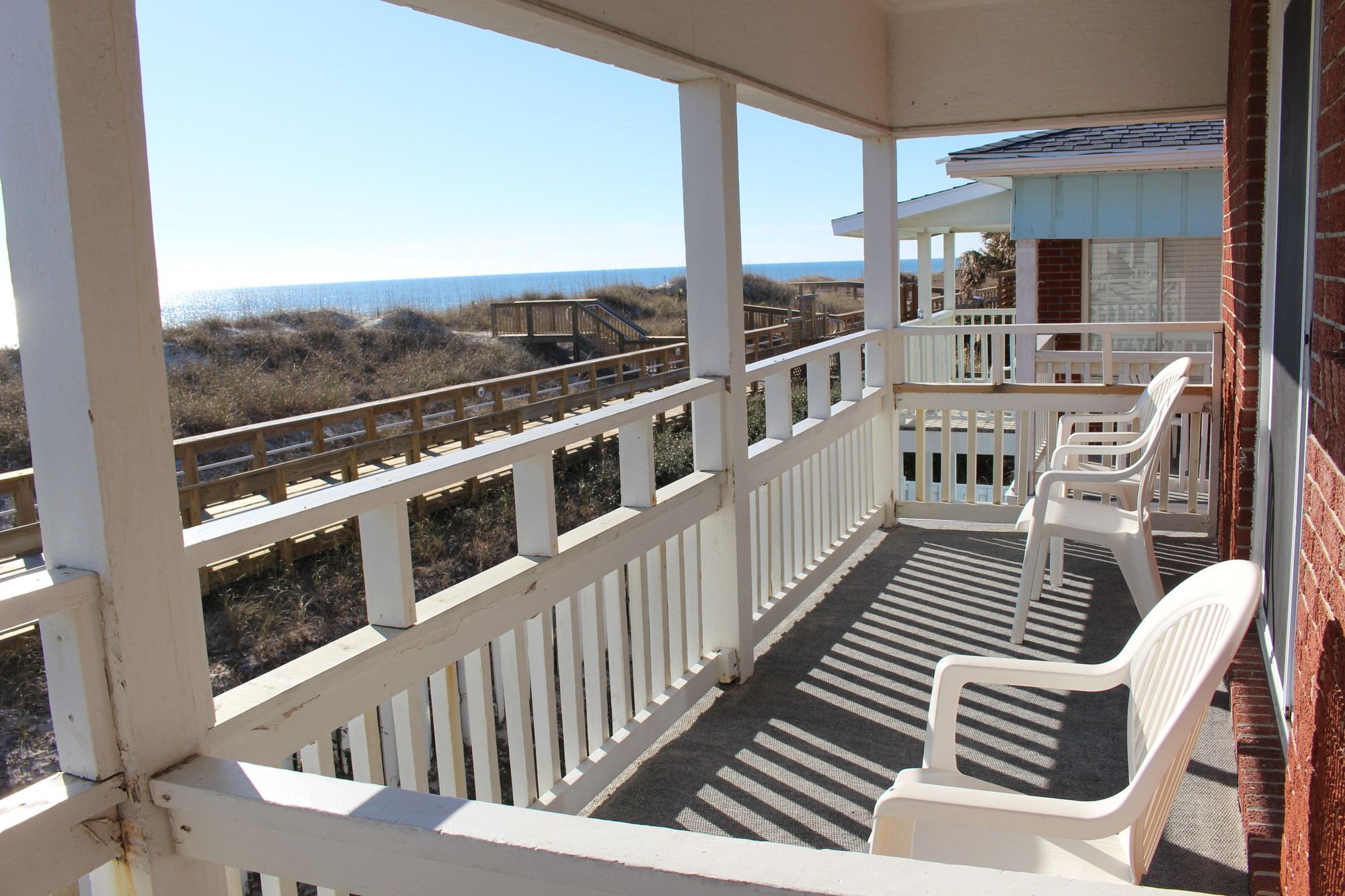 Surfside Motor Lodge