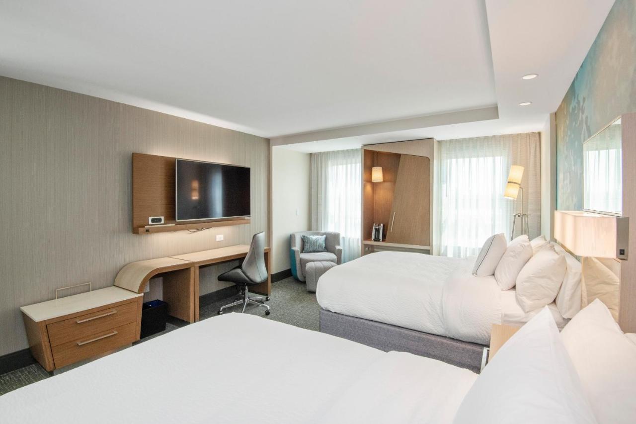 Courtyard Raleigh Cary Parkside Town Commons