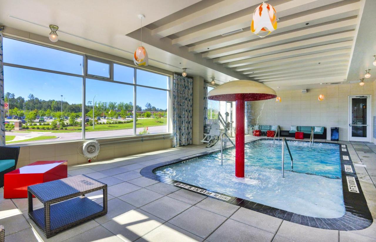 Courtyard Raleigh Cary Parkside Town Commons