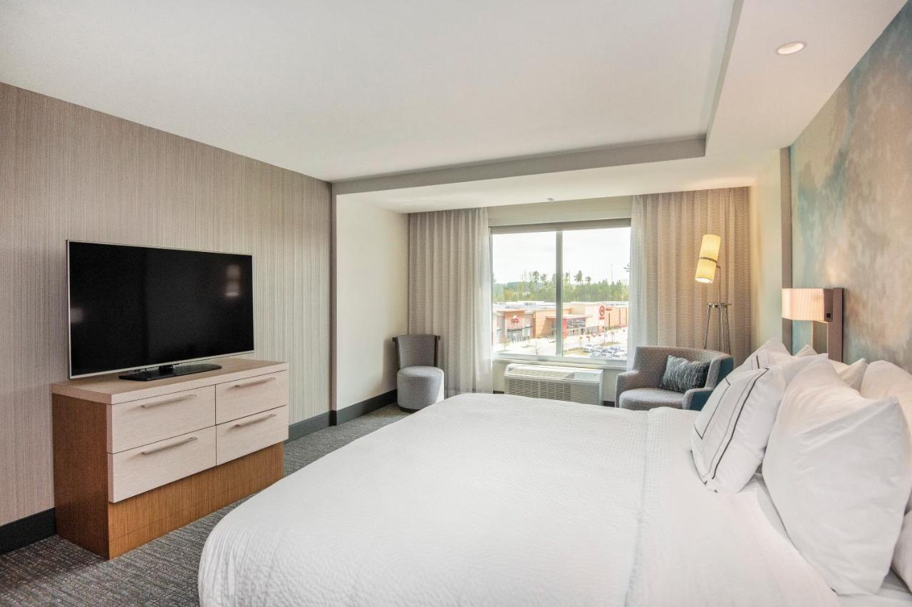 Courtyard Raleigh Cary Parkside Town Commons